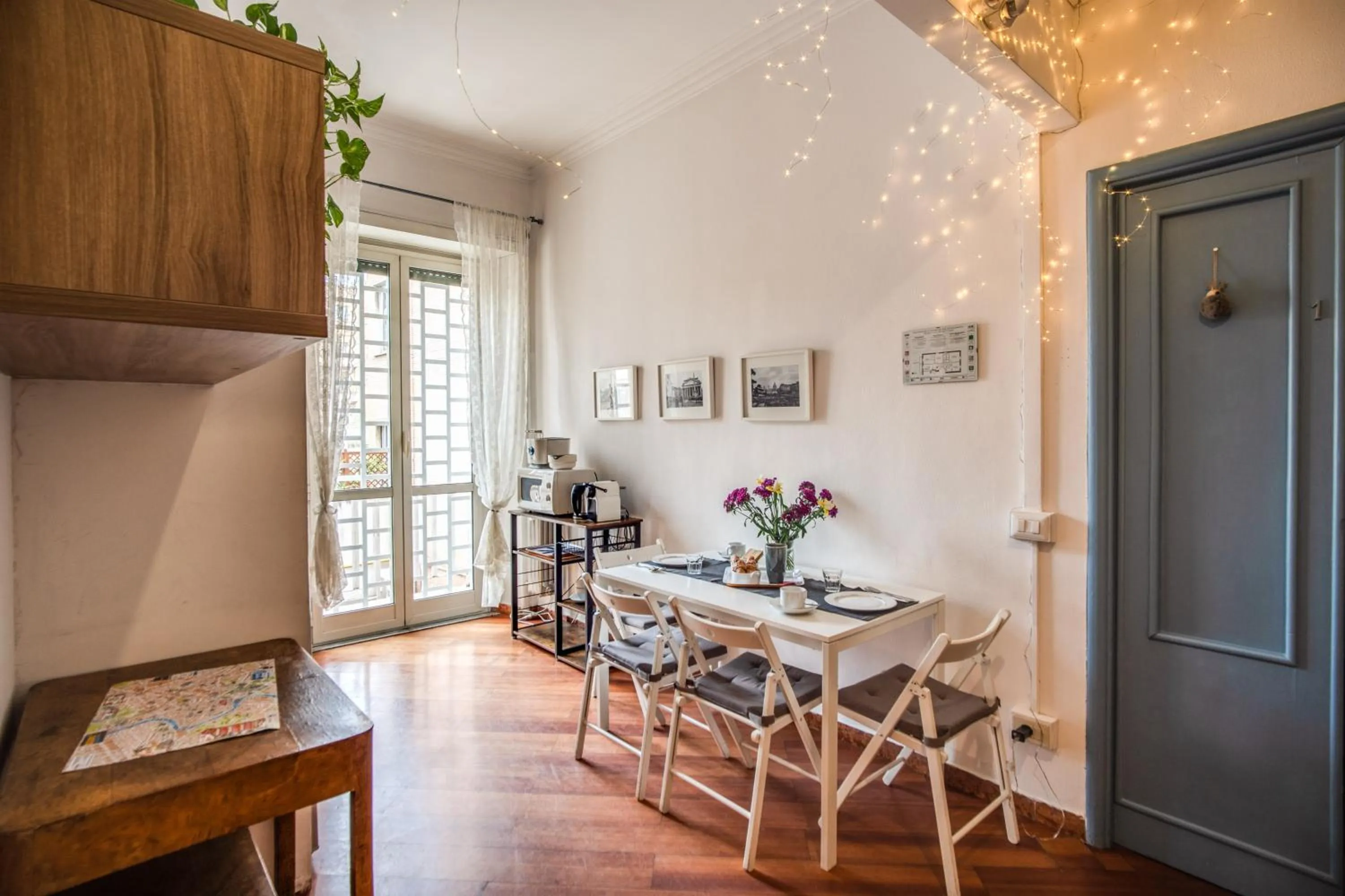 Dining area in Circus Maximus B&B