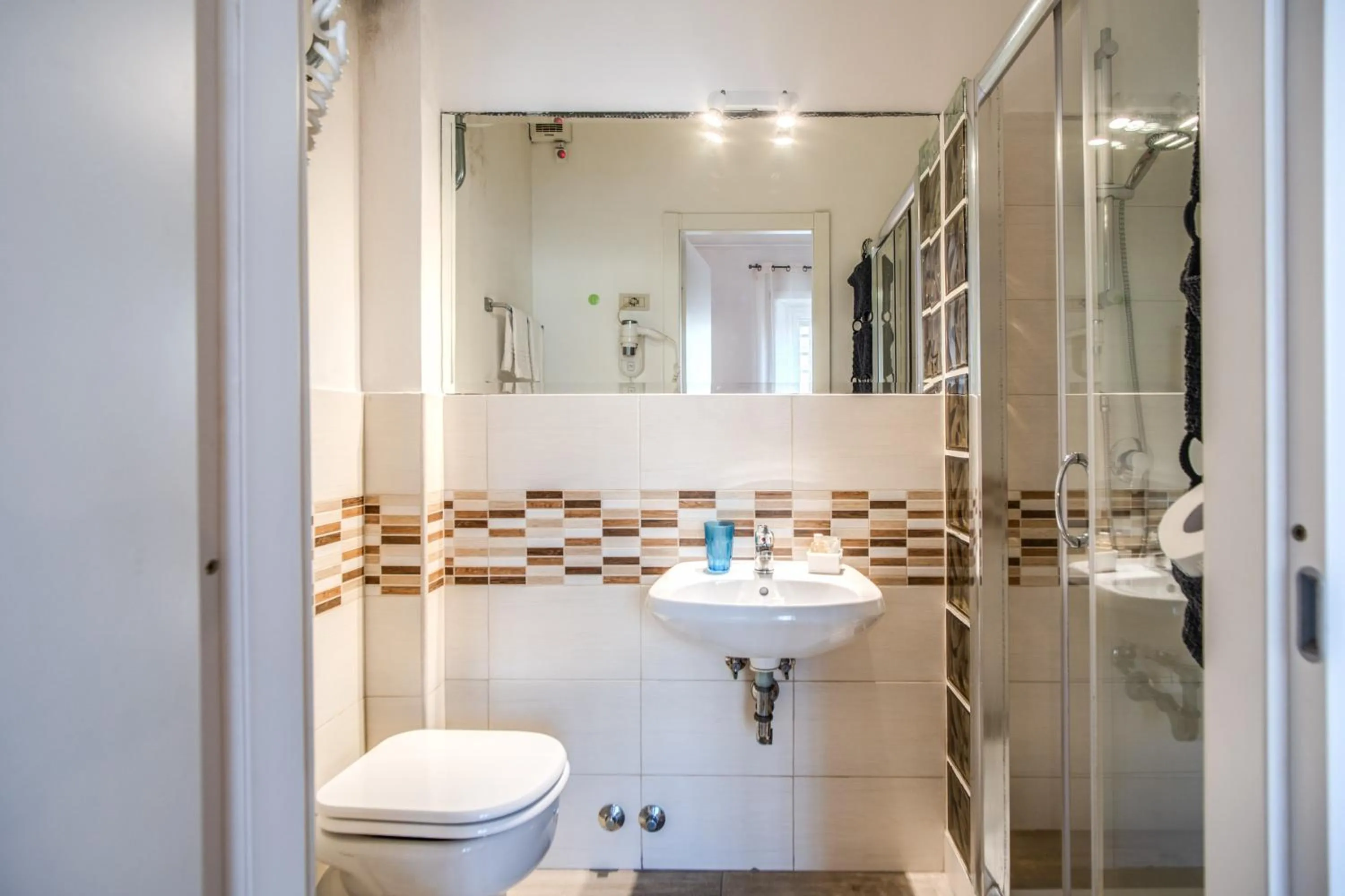 Bathroom in Circus Maximus B&B