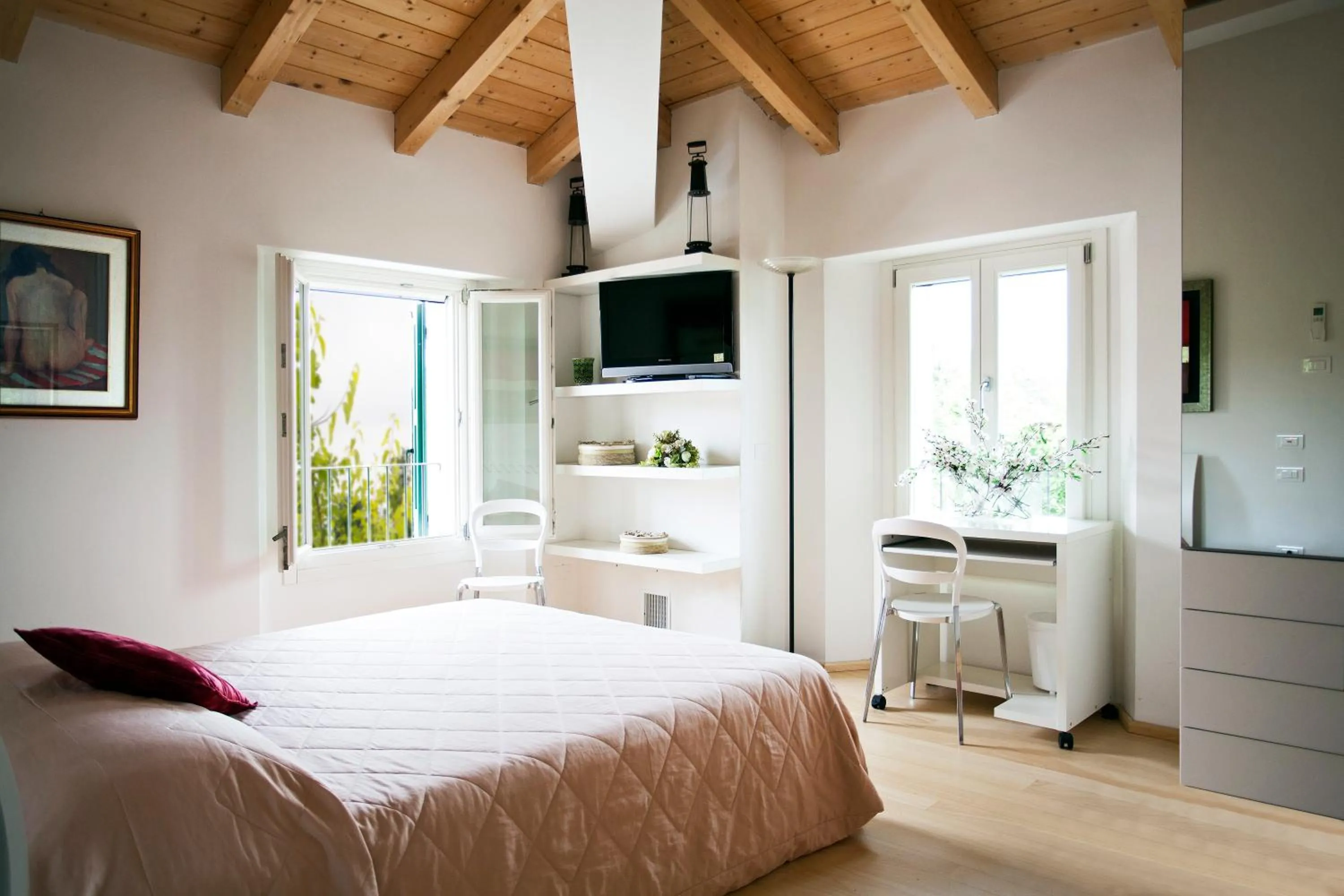 Bed in B&B RED WINE COUNTRY HOUSE