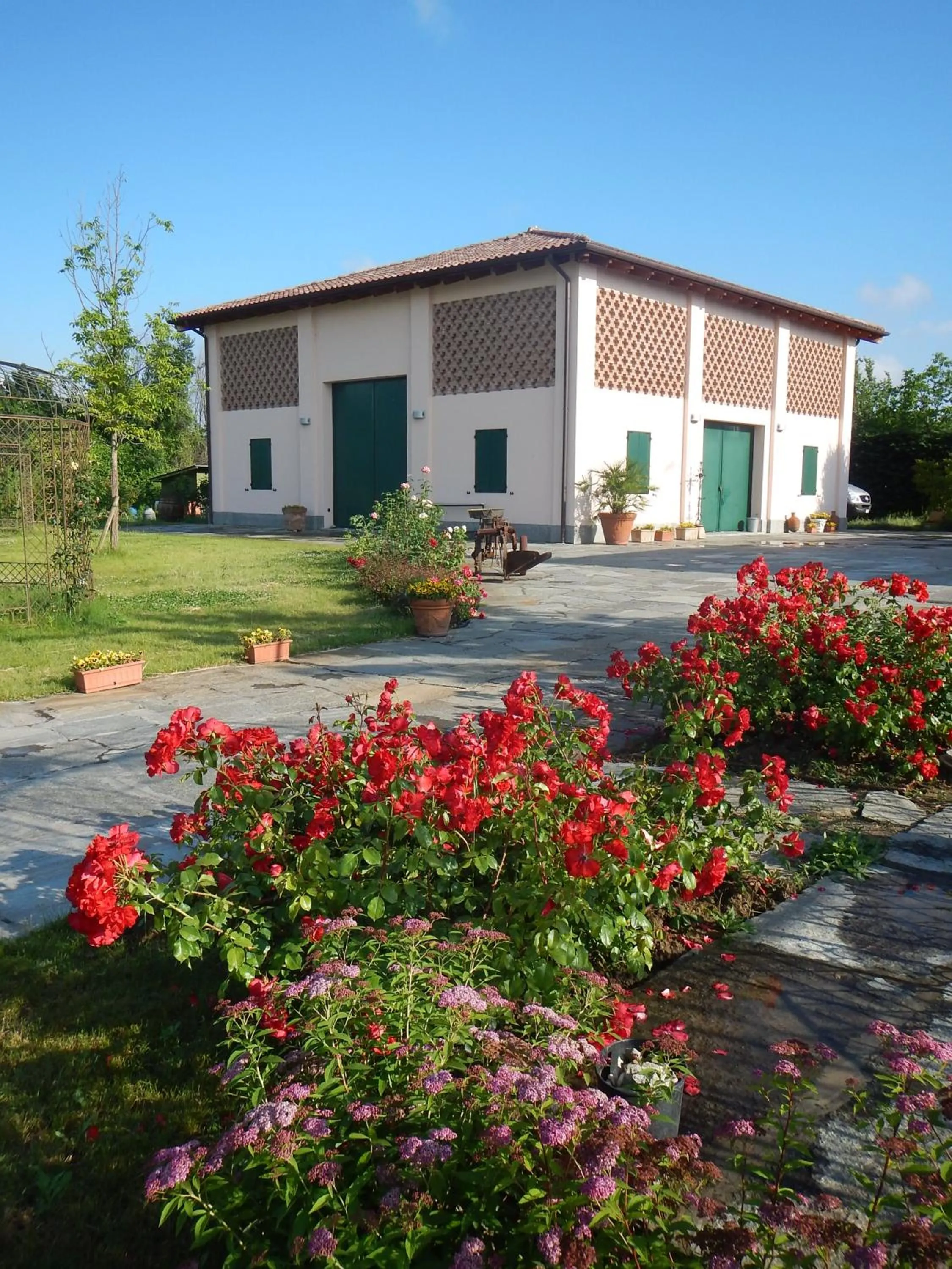 B&B RED WINE COUNTRY HOUSE