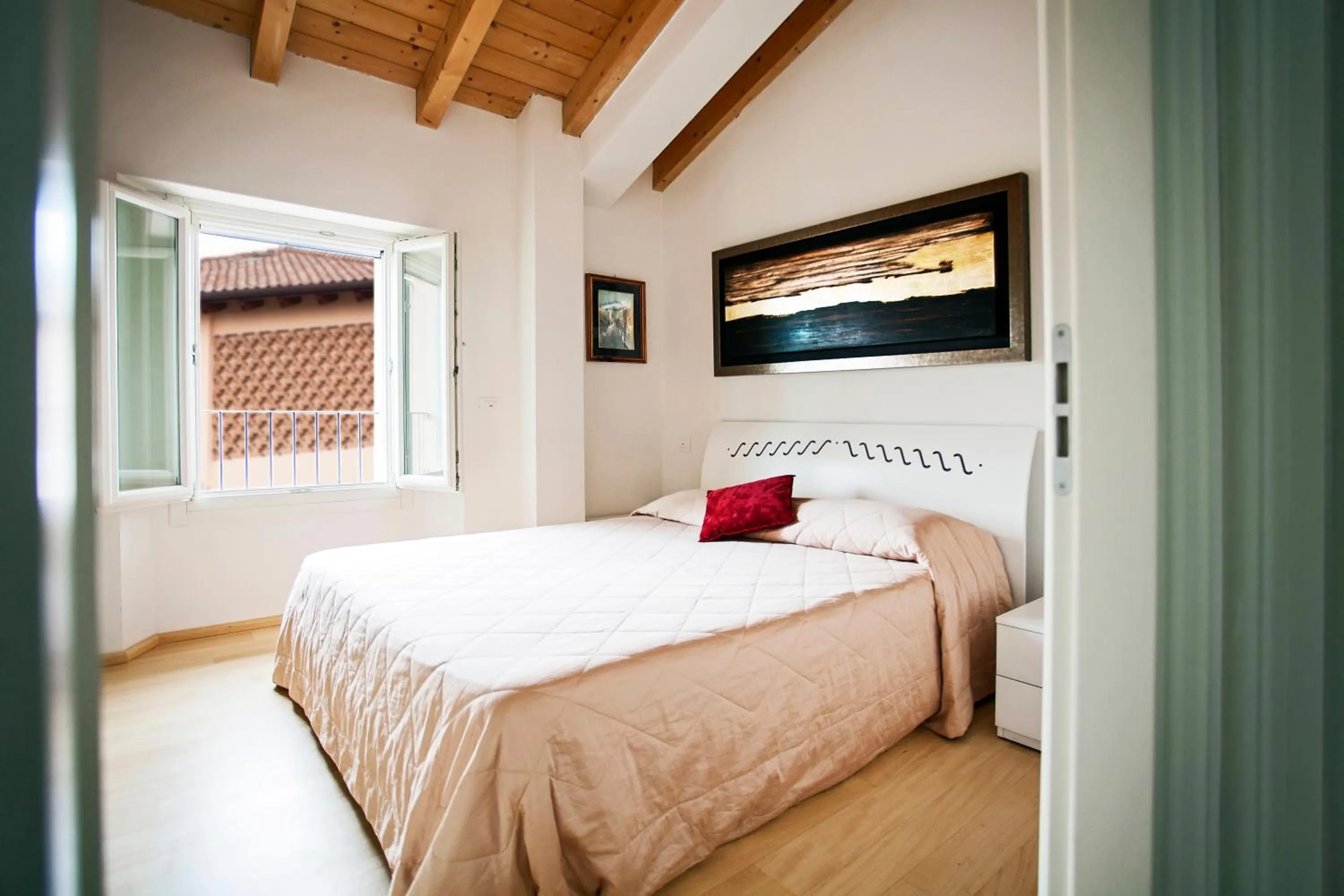Bed in B&B RED WINE COUNTRY HOUSE