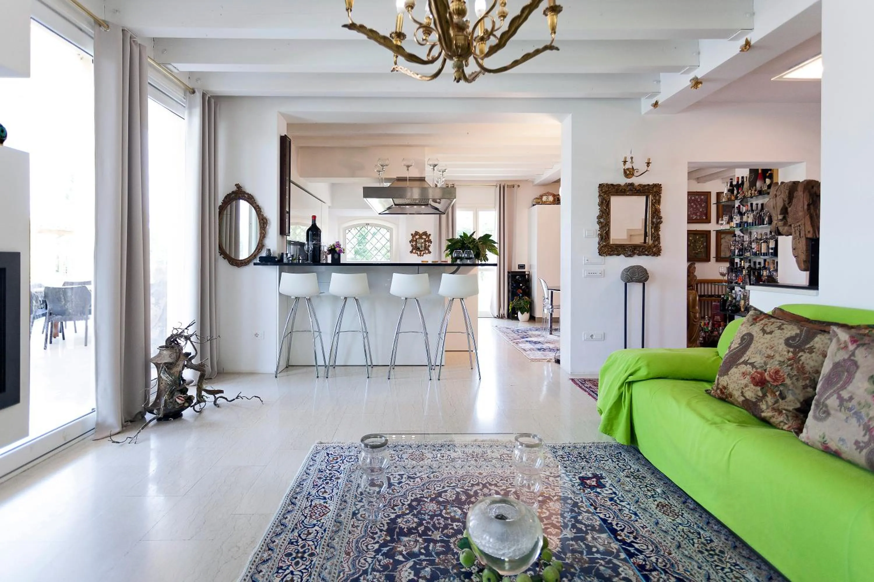 B&B RED WINE COUNTRY HOUSE