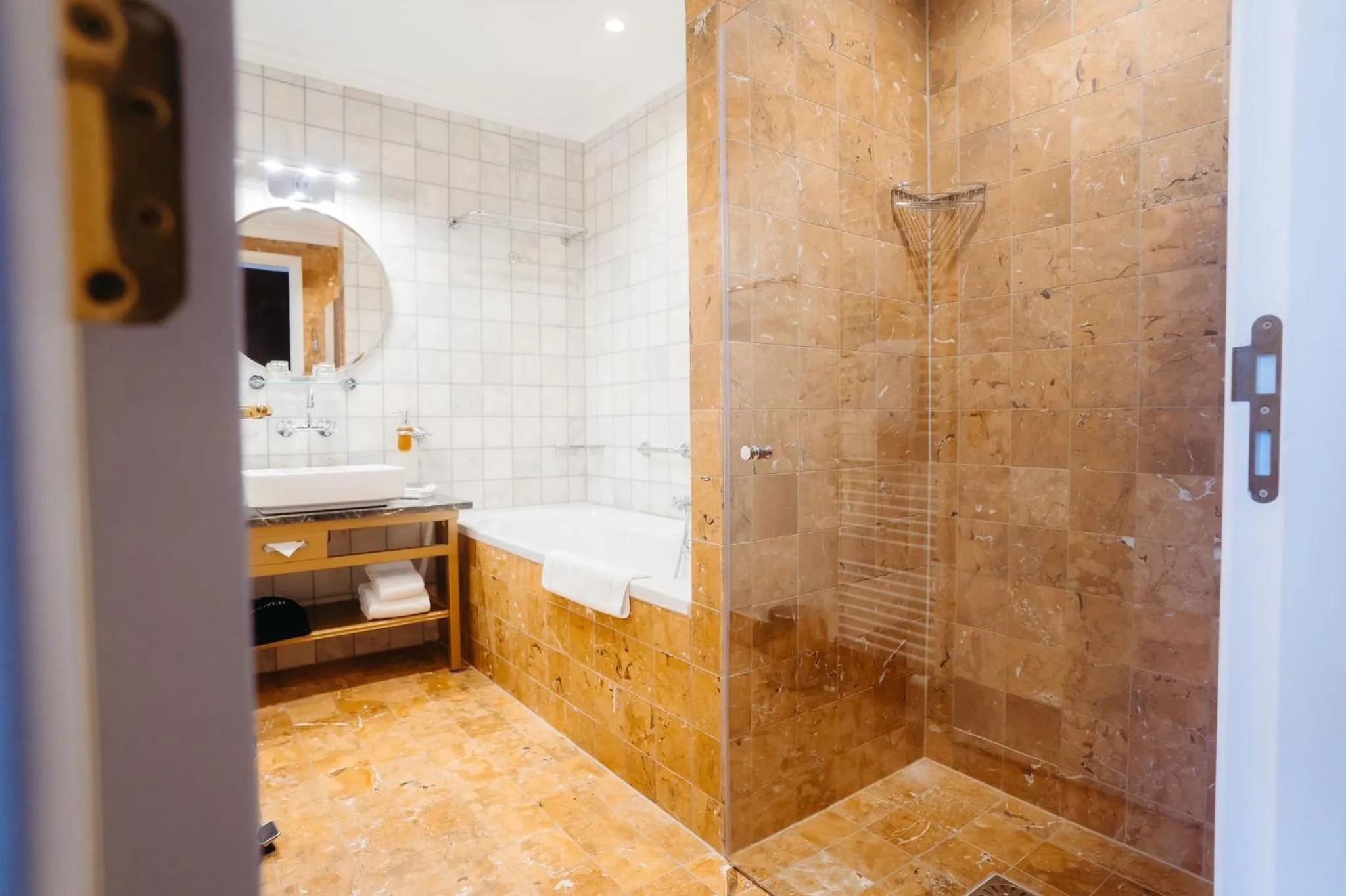 Bathroom in Grand Hotel Karel V