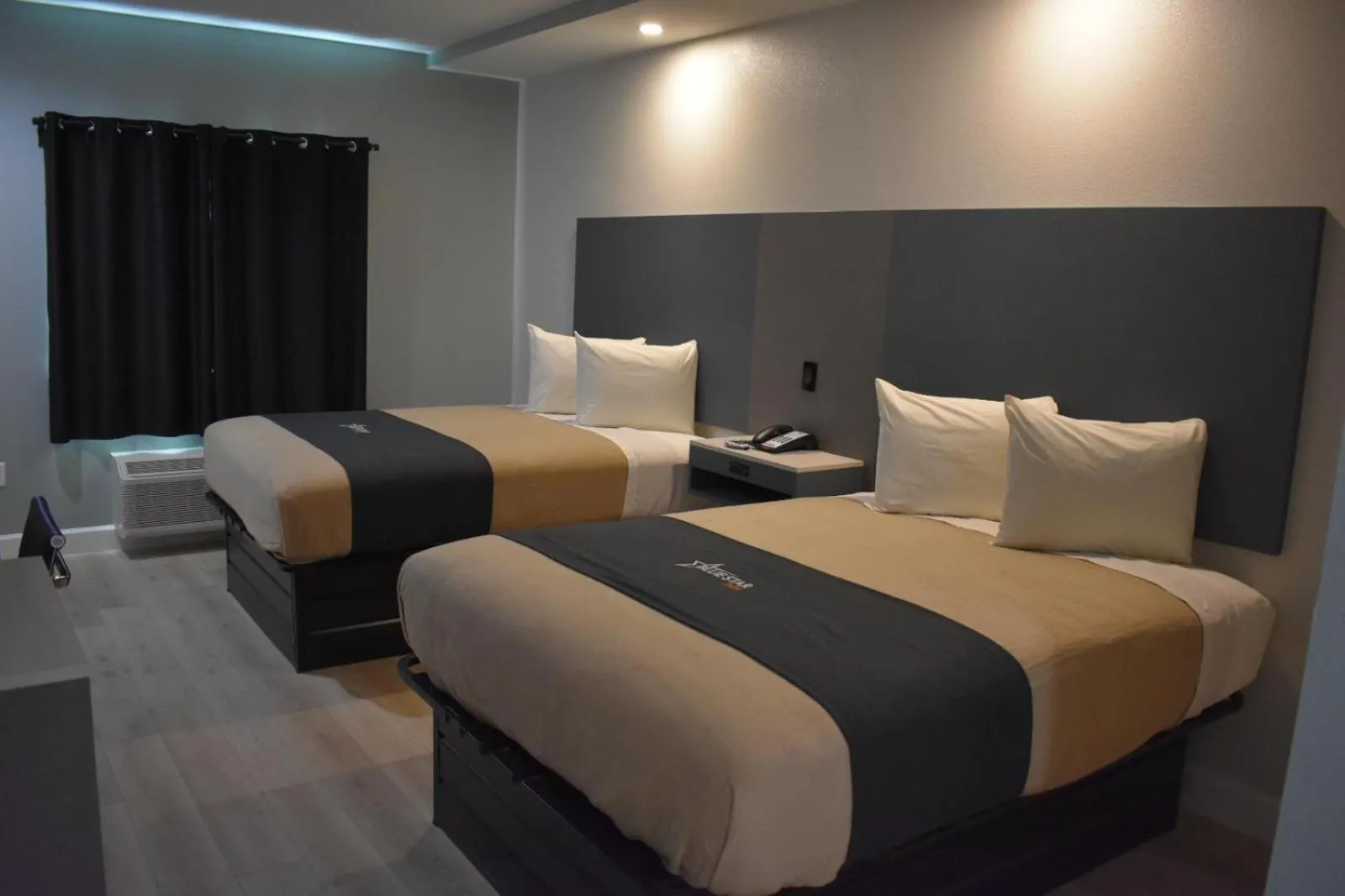 Bed in Blue Star Inn