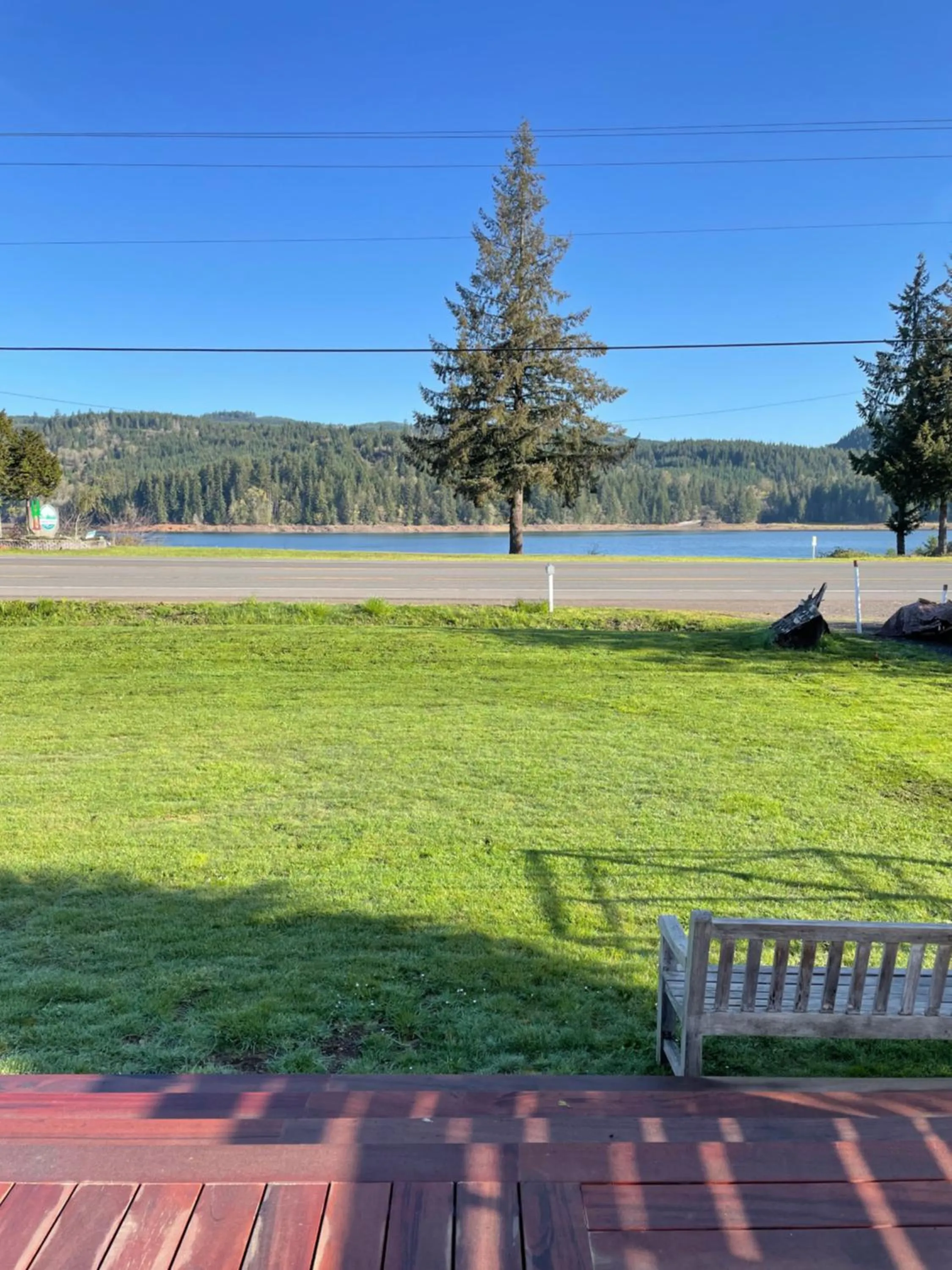 Lake view in Foster Lake Inn