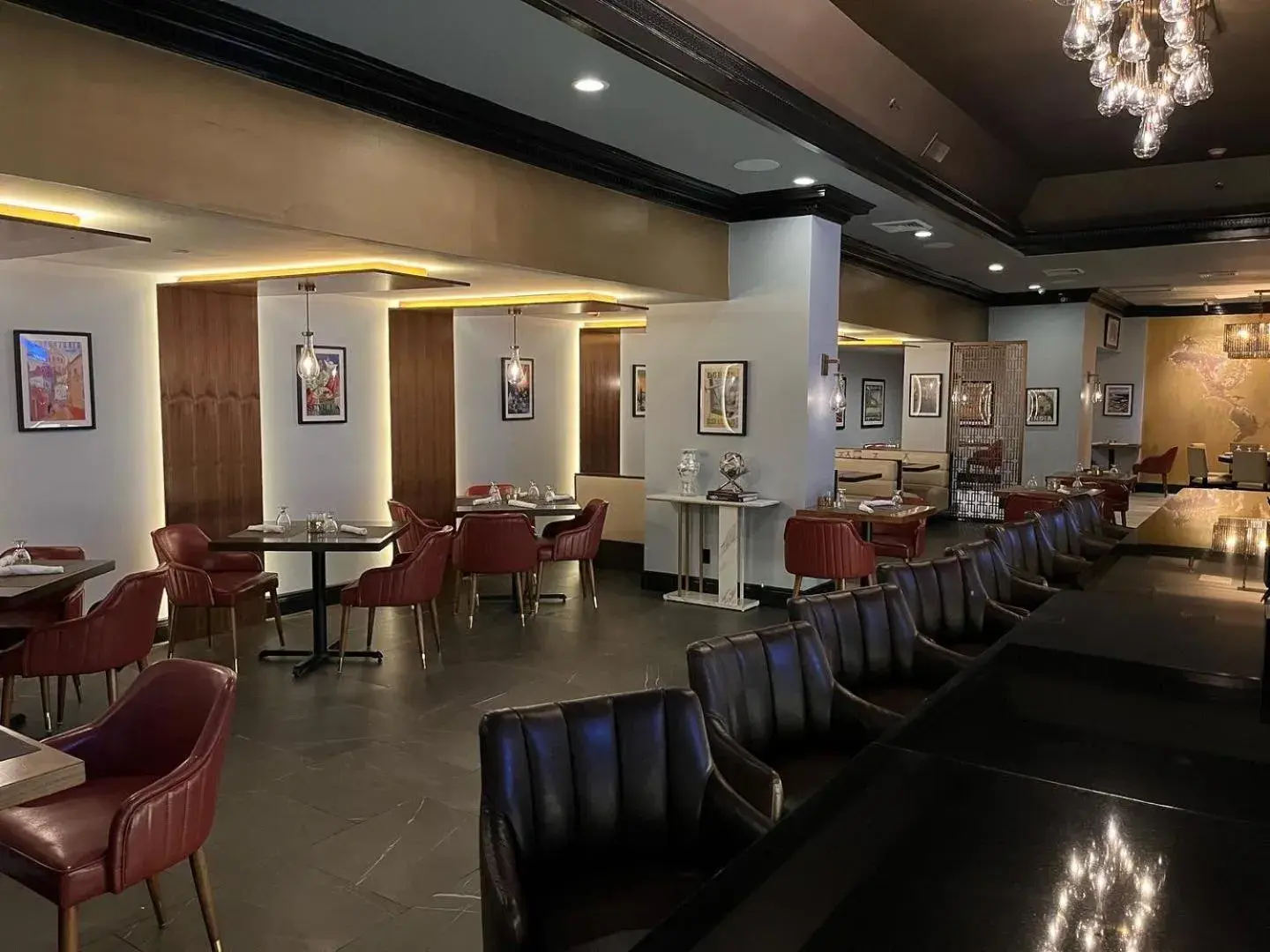 Restaurant/places to eat in The Roslyn, Tapestry Collection by Hilton Restaurant/places to eat in The Roslyn, Tapestry Collection by Hilton