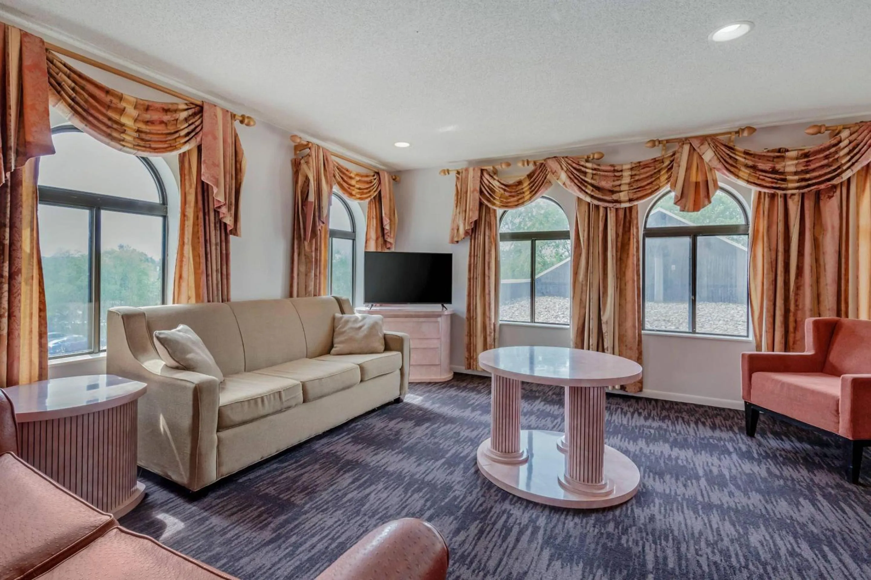 Bedroom in Atlantis Family Waterpark Hotel, an Ascend Collection Hotel