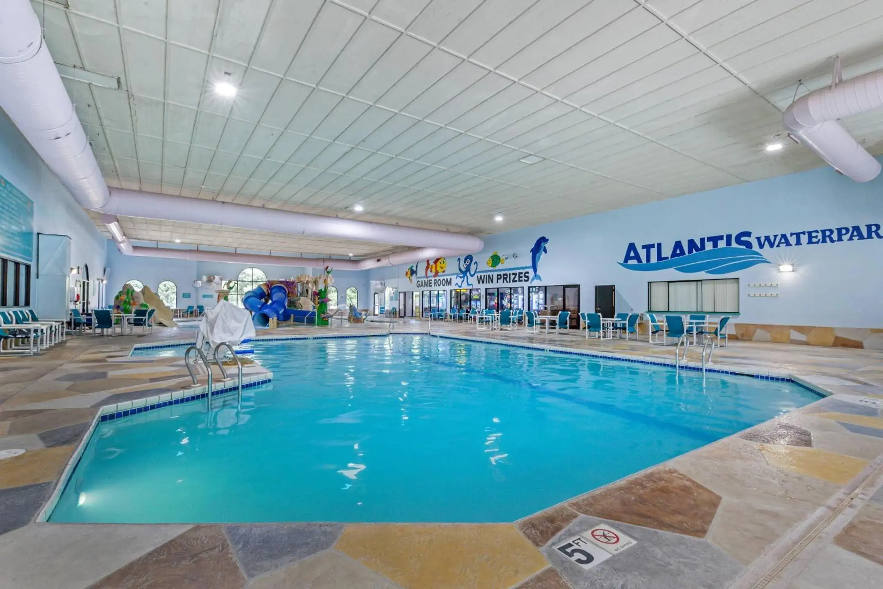 Swimming pool in Atlantis Family Waterpark Hotel, an Ascend Collection Hotel Swimming pool in Atlantis Family Waterpark Hotel, an Ascend Collection Hotel