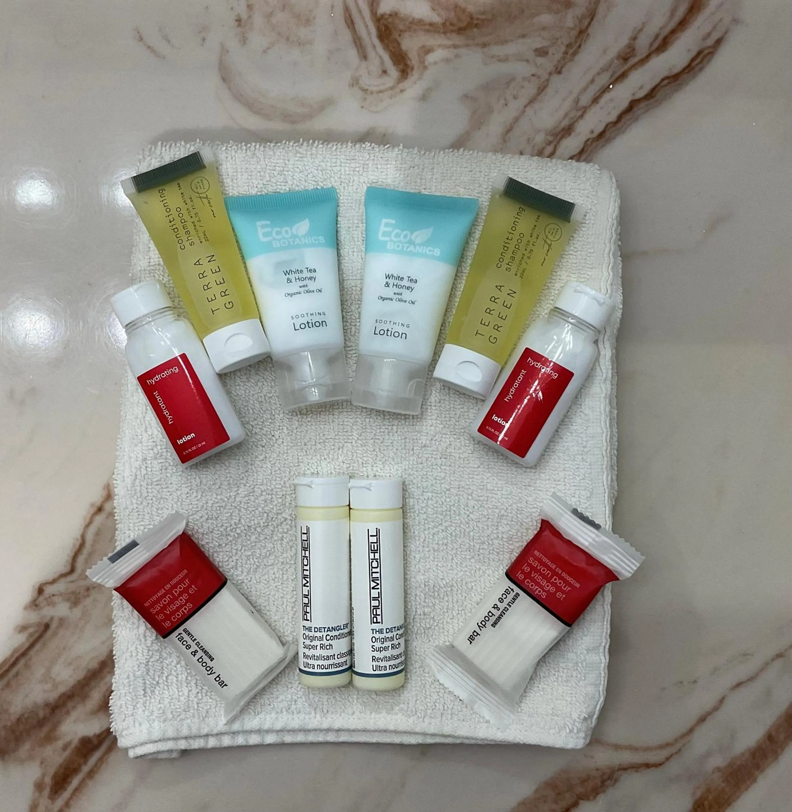 Bathroom in Budget Host Inn