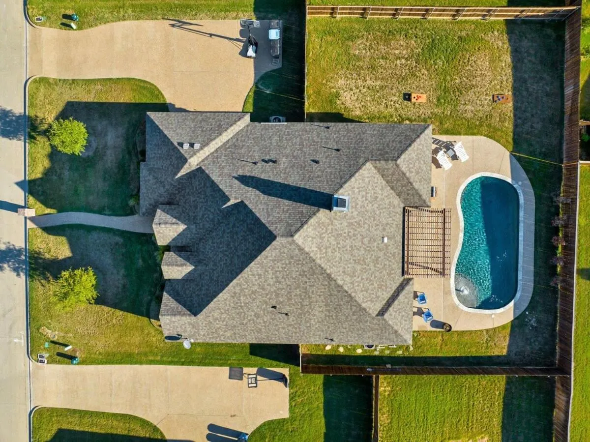 The Noble House Near Magnolia & Baylor W Pool