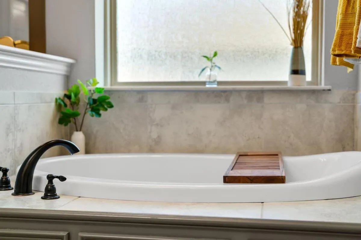 The Noble House Near Magnolia & Baylor W Pool