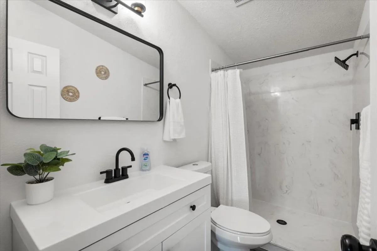 Toilet in Starlight Horizon