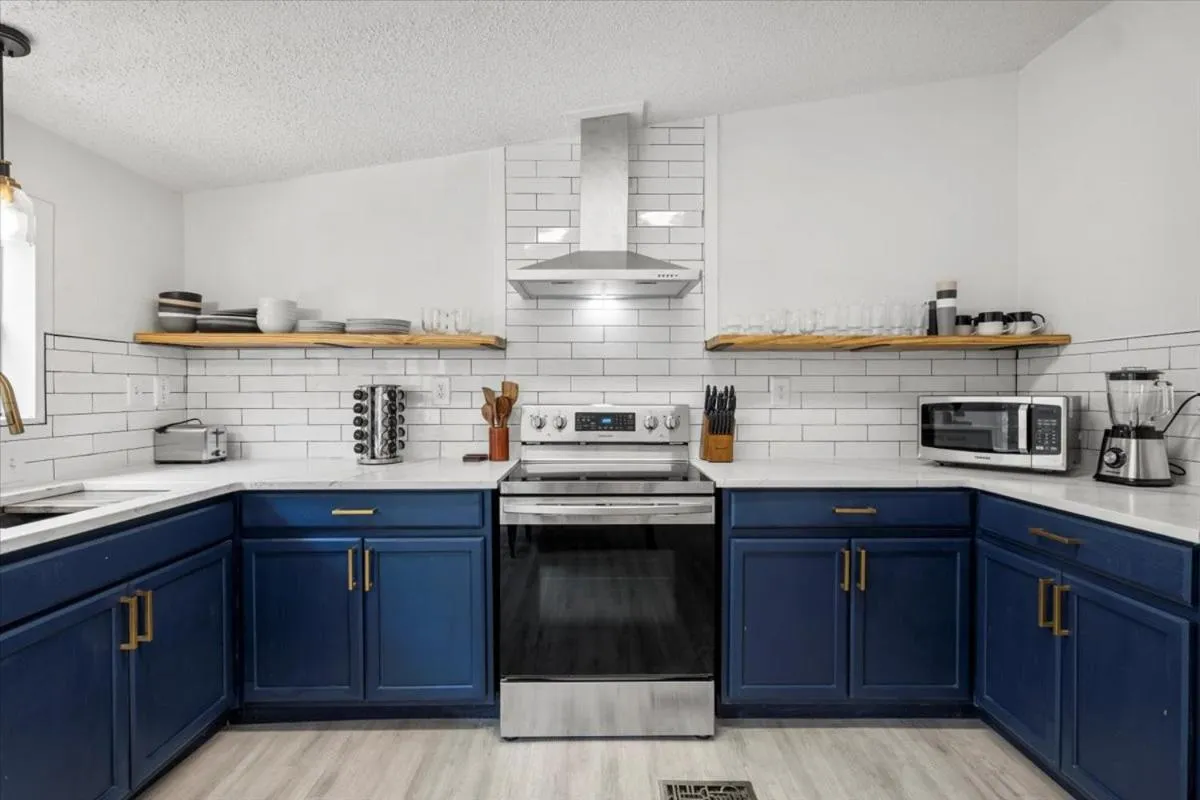 Kitchen or kitchenette in Starlight Horizon