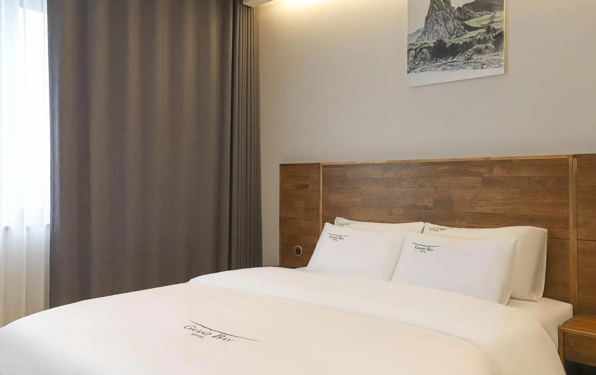 Bed in Hotel Grand Bay Boryeong