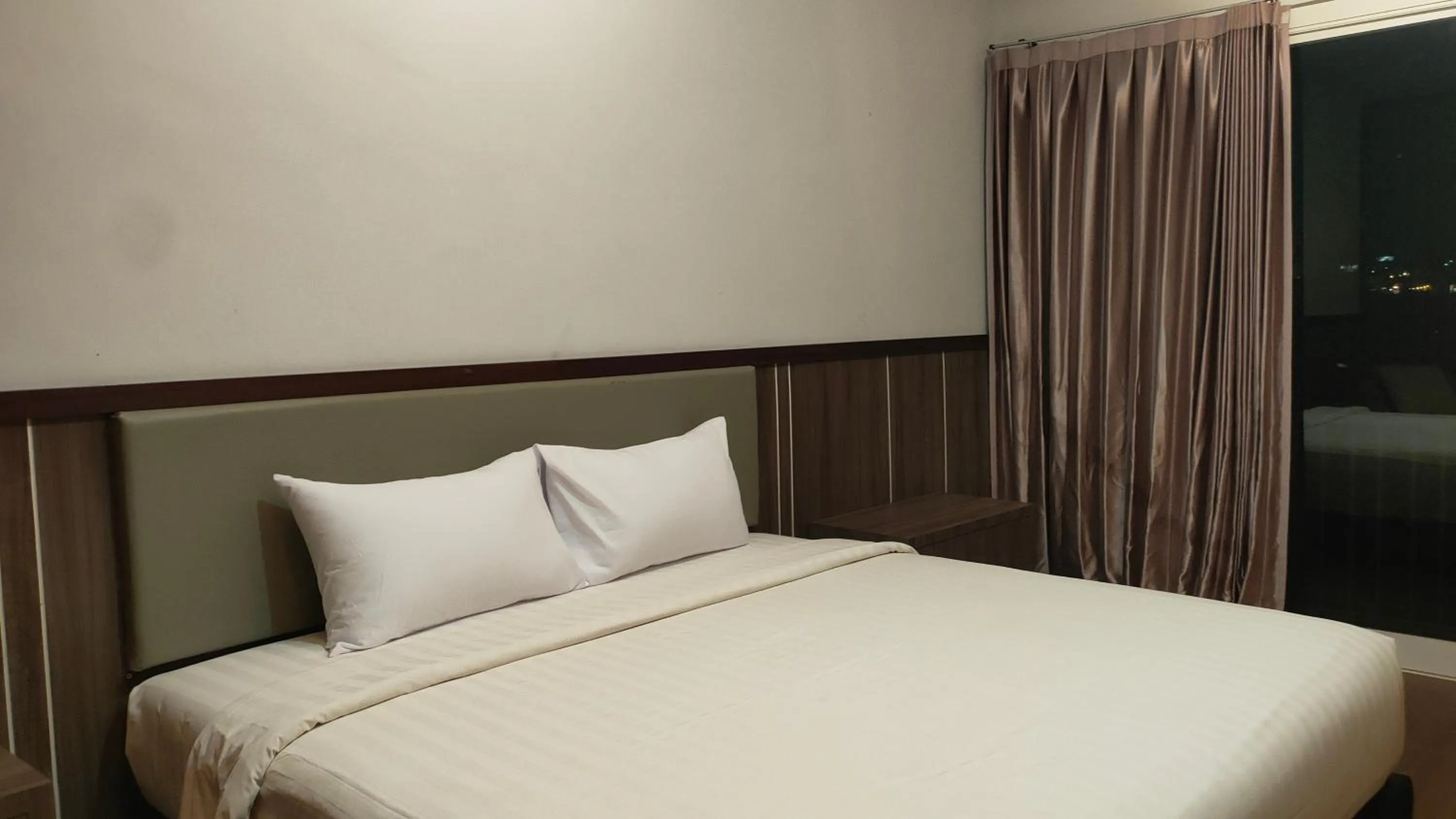 Bed in Bwalk Hotel Malang