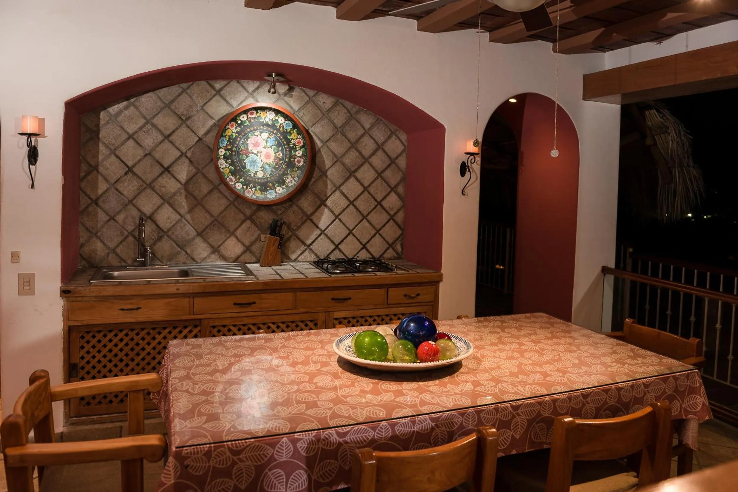 Dining area in Villa Bella Bed & Breakfast Inn