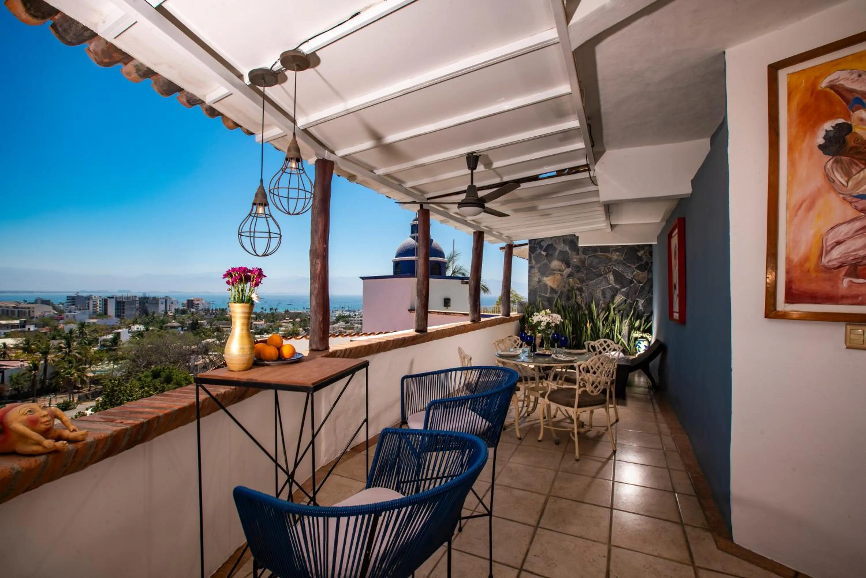 Balcony/Terrace in Villa Bella Bed & Breakfast Inn