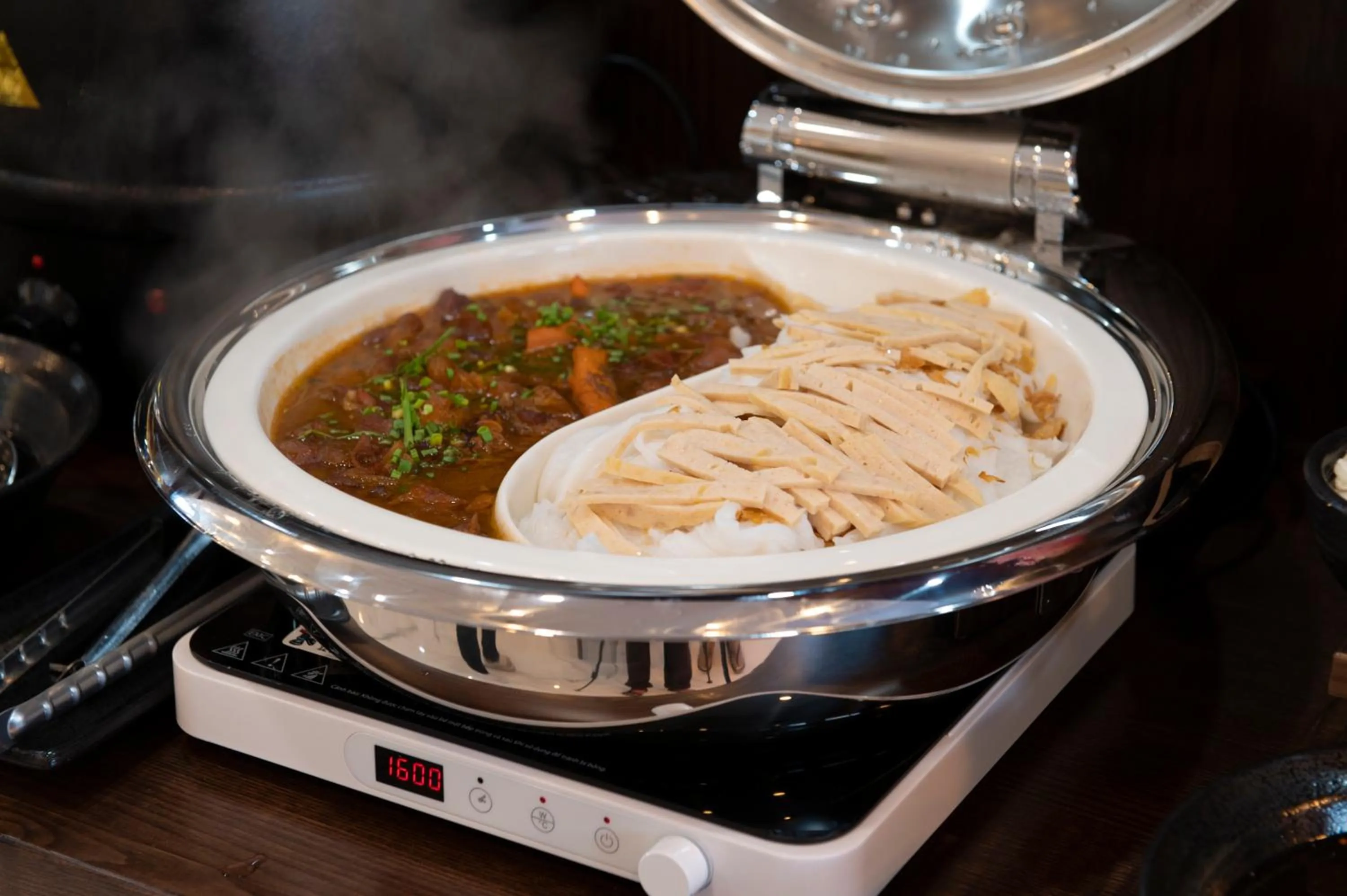 Breakfast in Velar Hotel Con Dao - Vung Tau