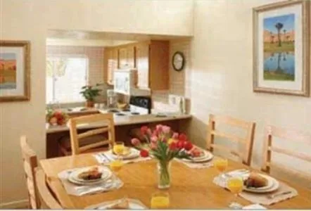 Kitchen or kitchenette in GetAways at Vista Mirage Resort