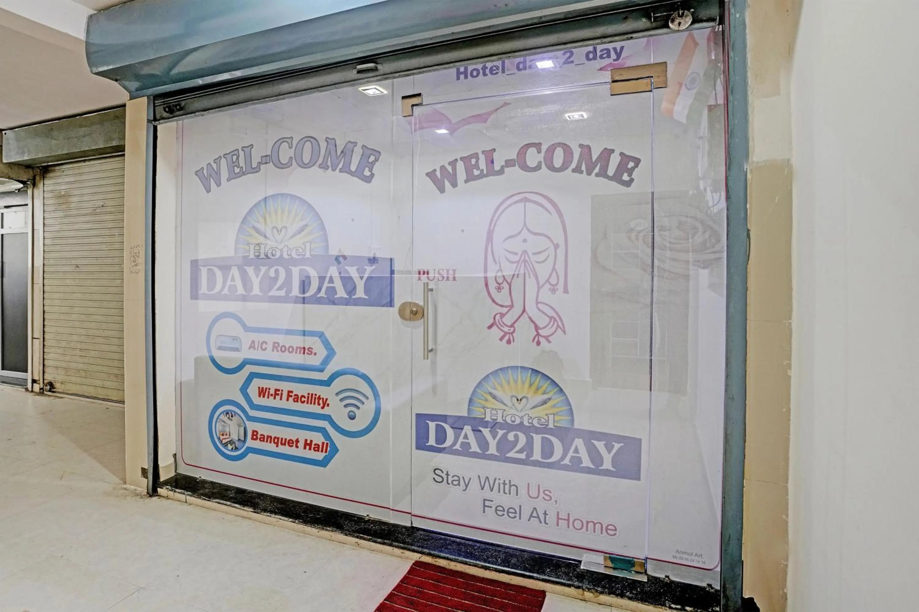 Facade/entrance in Hotel O Day2Day