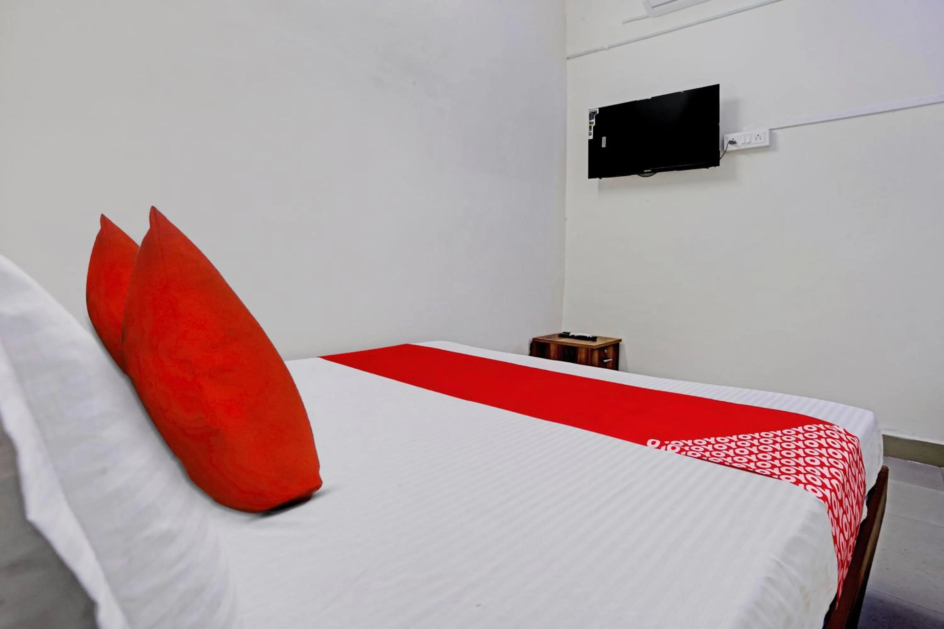 Bedroom, Bed in Hotel O Day2Day