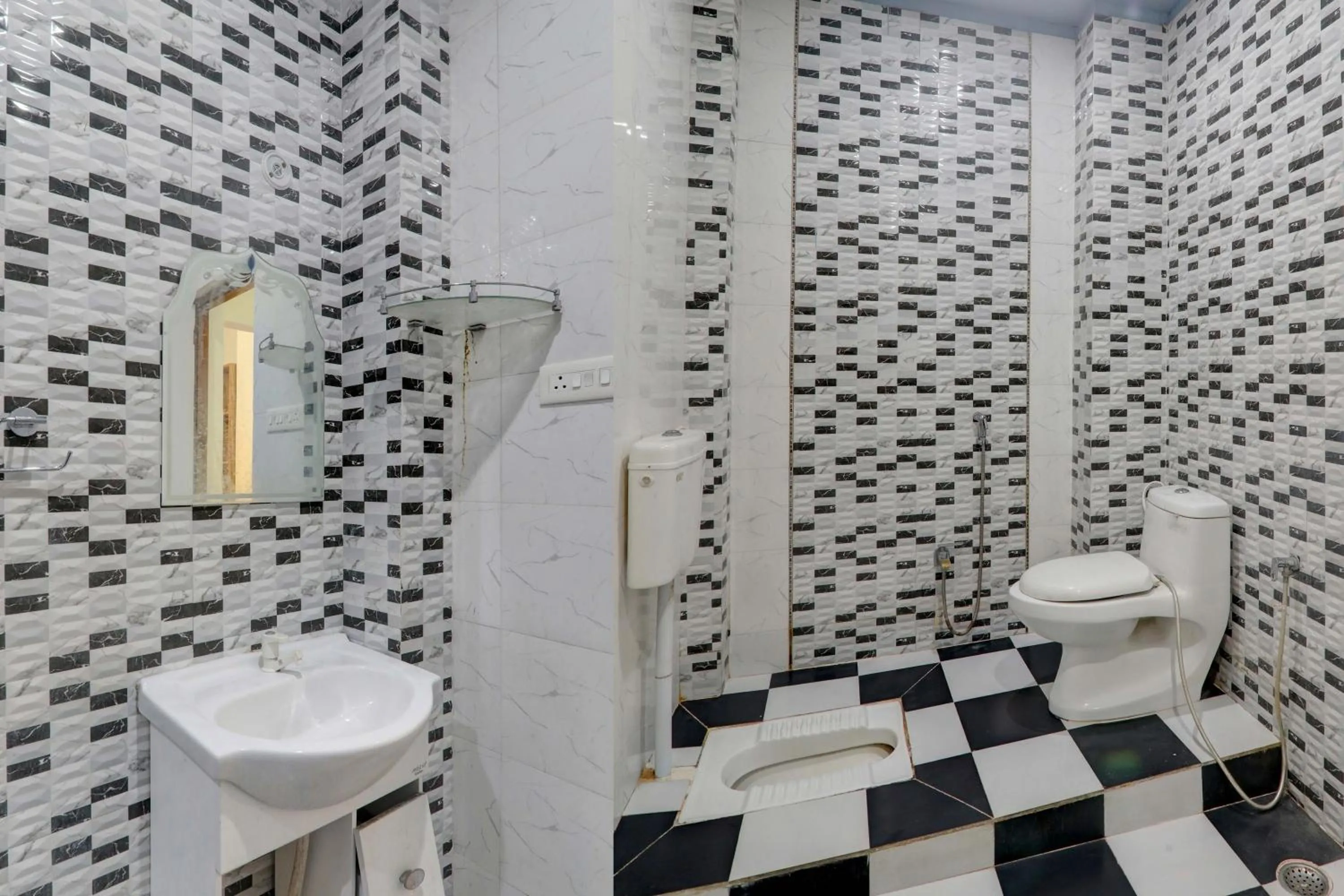 Bedroom in Hotel O Kriti Green