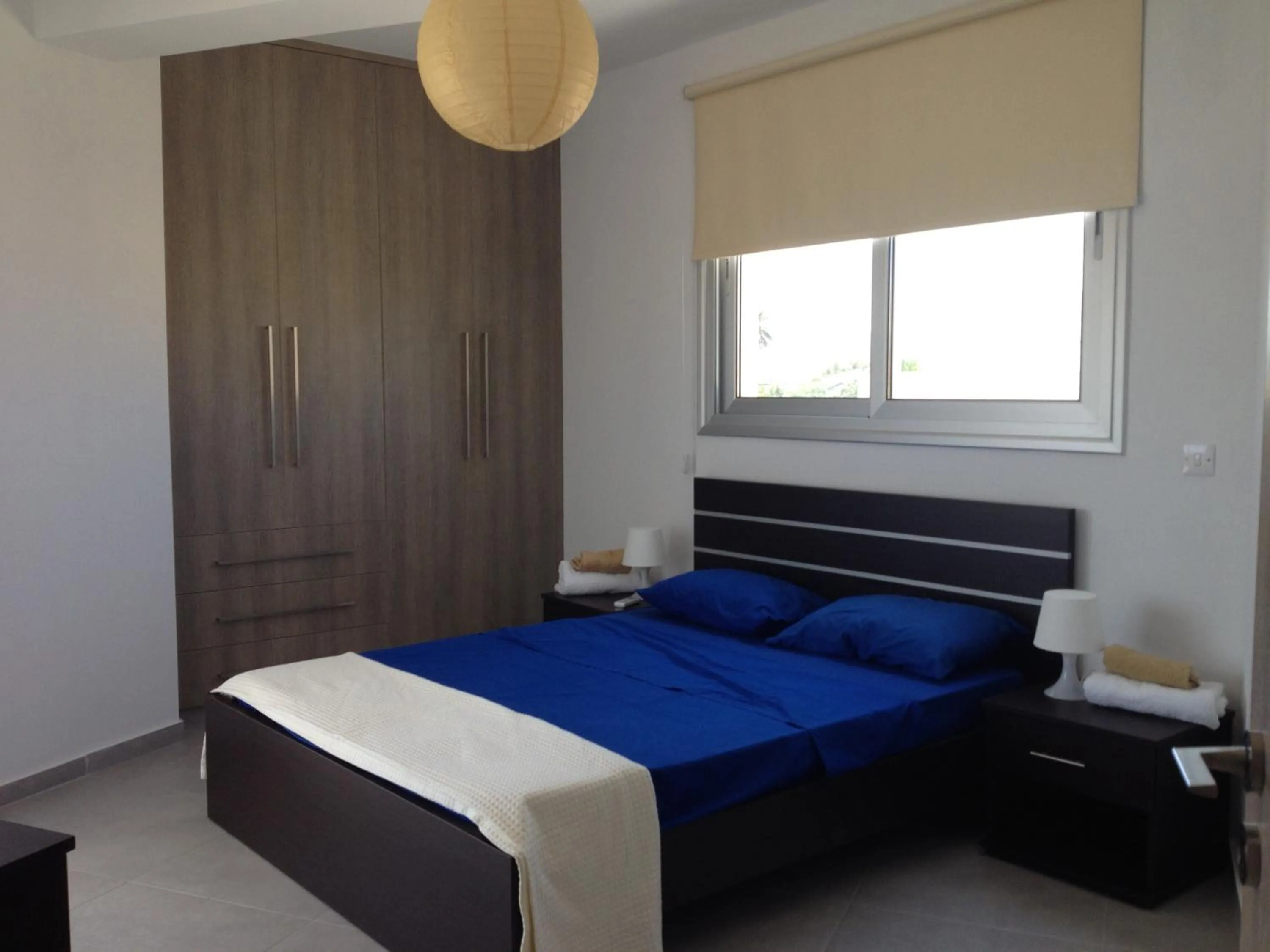 Bedroom, Bed in Niro Apartments