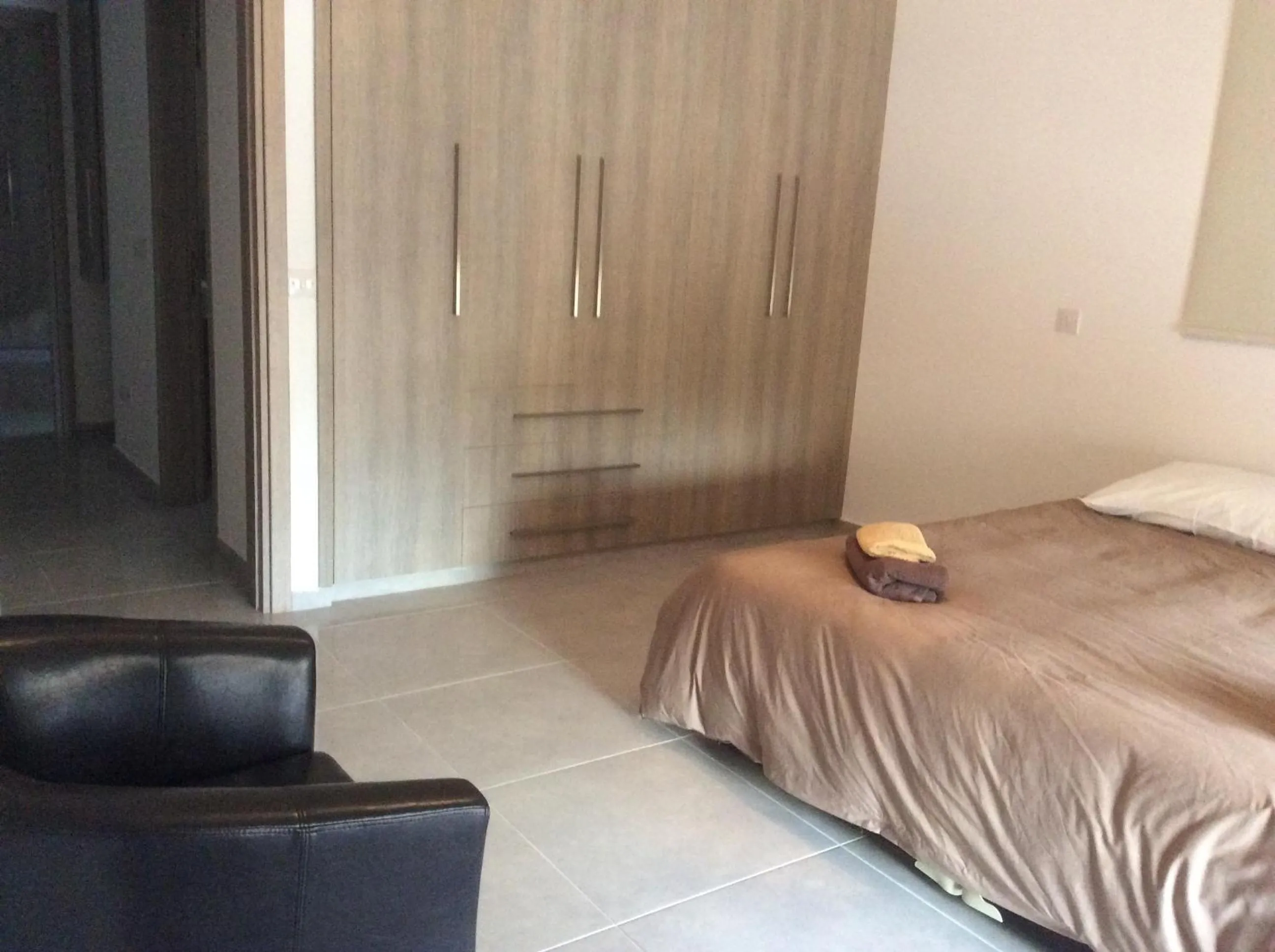 Spring, Bed in Niro Apartments