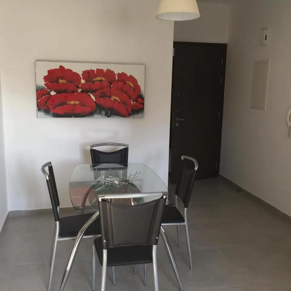 Niro Apartments