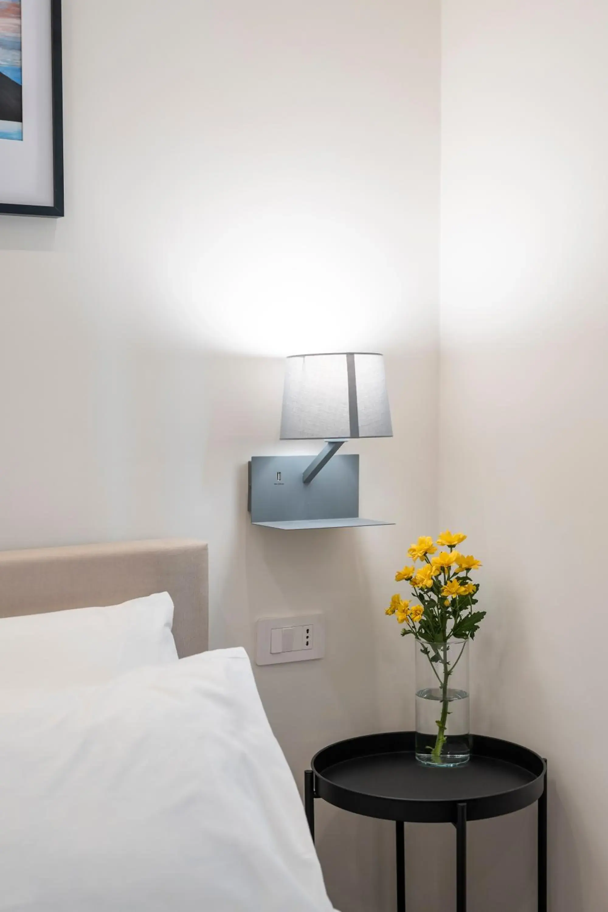 Bed in Well Suites - Piazza dei Martiri Bed in Well Suites - Piazza dei Martiri