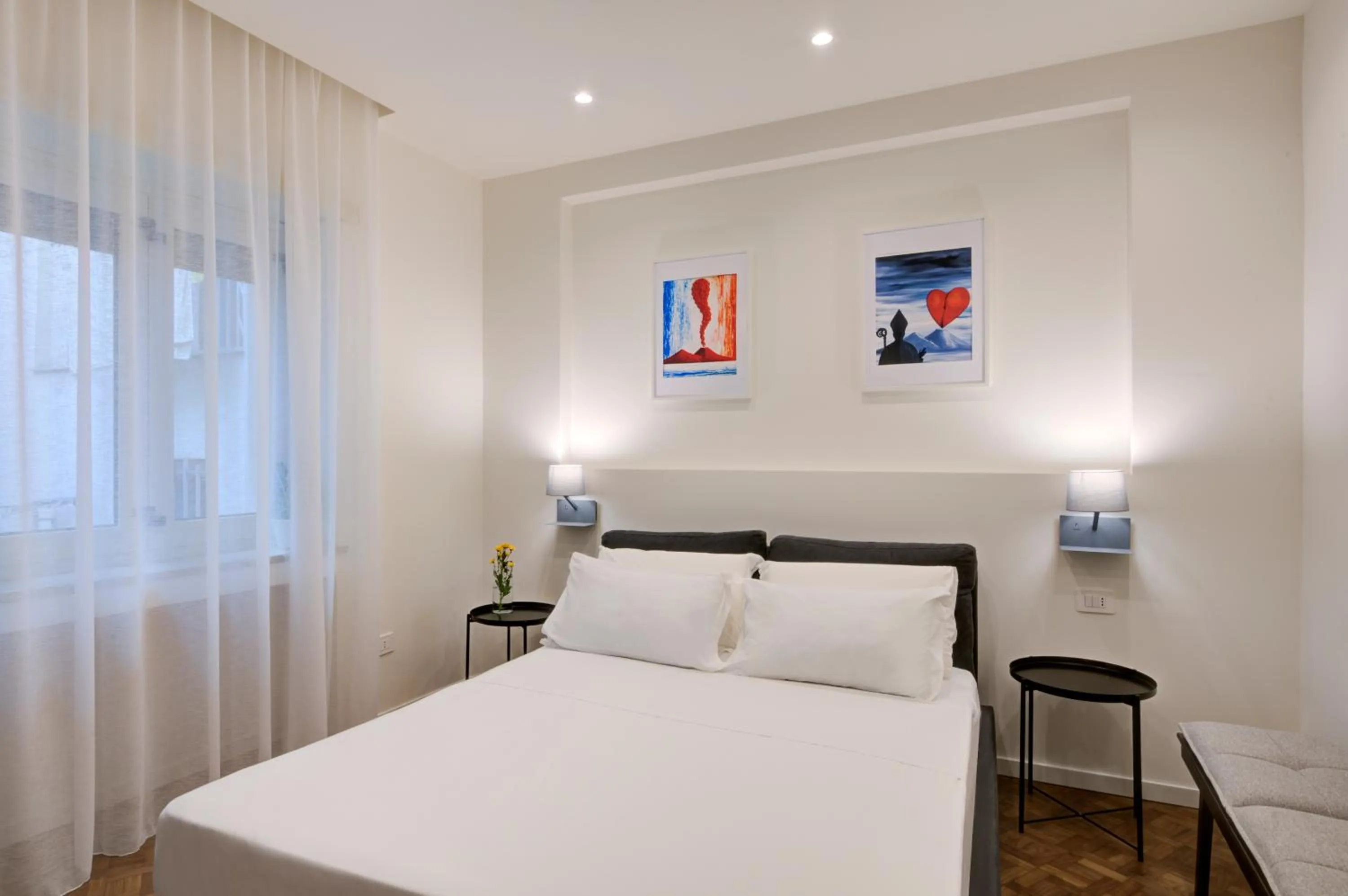 Bed in Well Suites - Piazza dei Martiri
