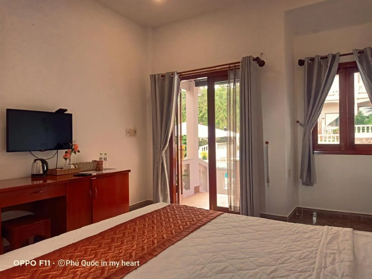 Bed in Hong Bin Bungalow