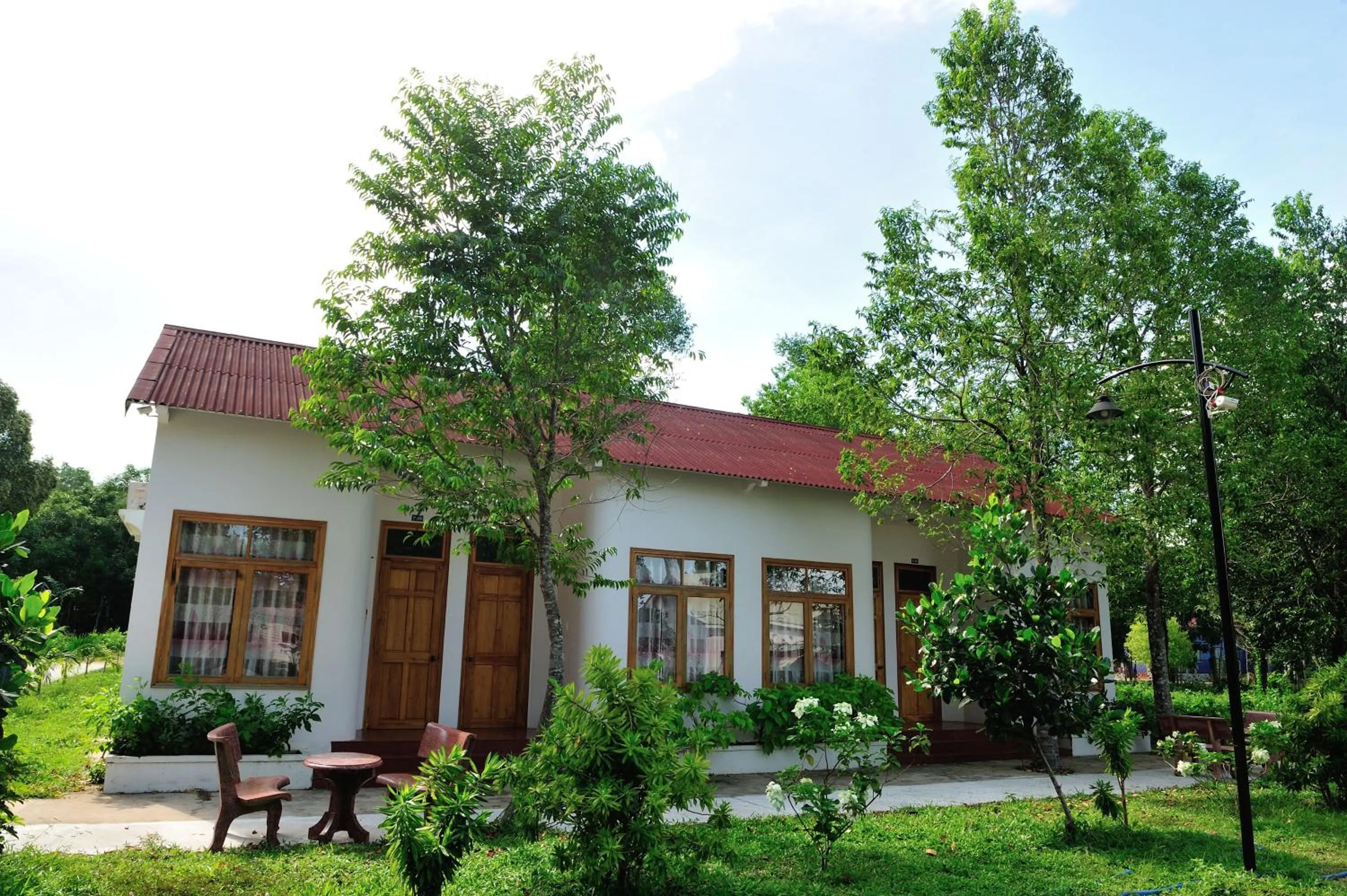 Property building in Tang Thanh Phat Resort