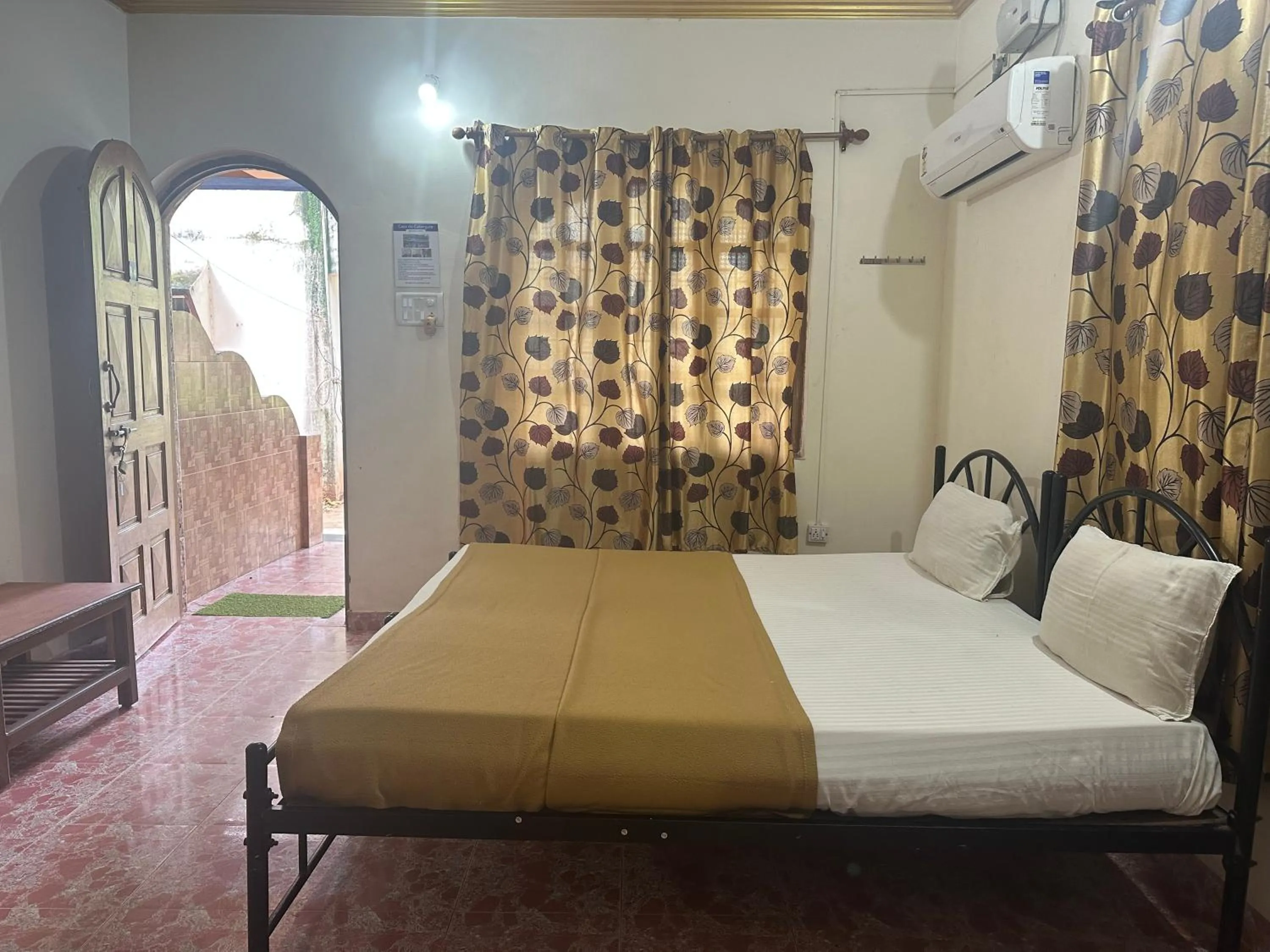 Bedroom, Bed in Casa De Calangute Hotel