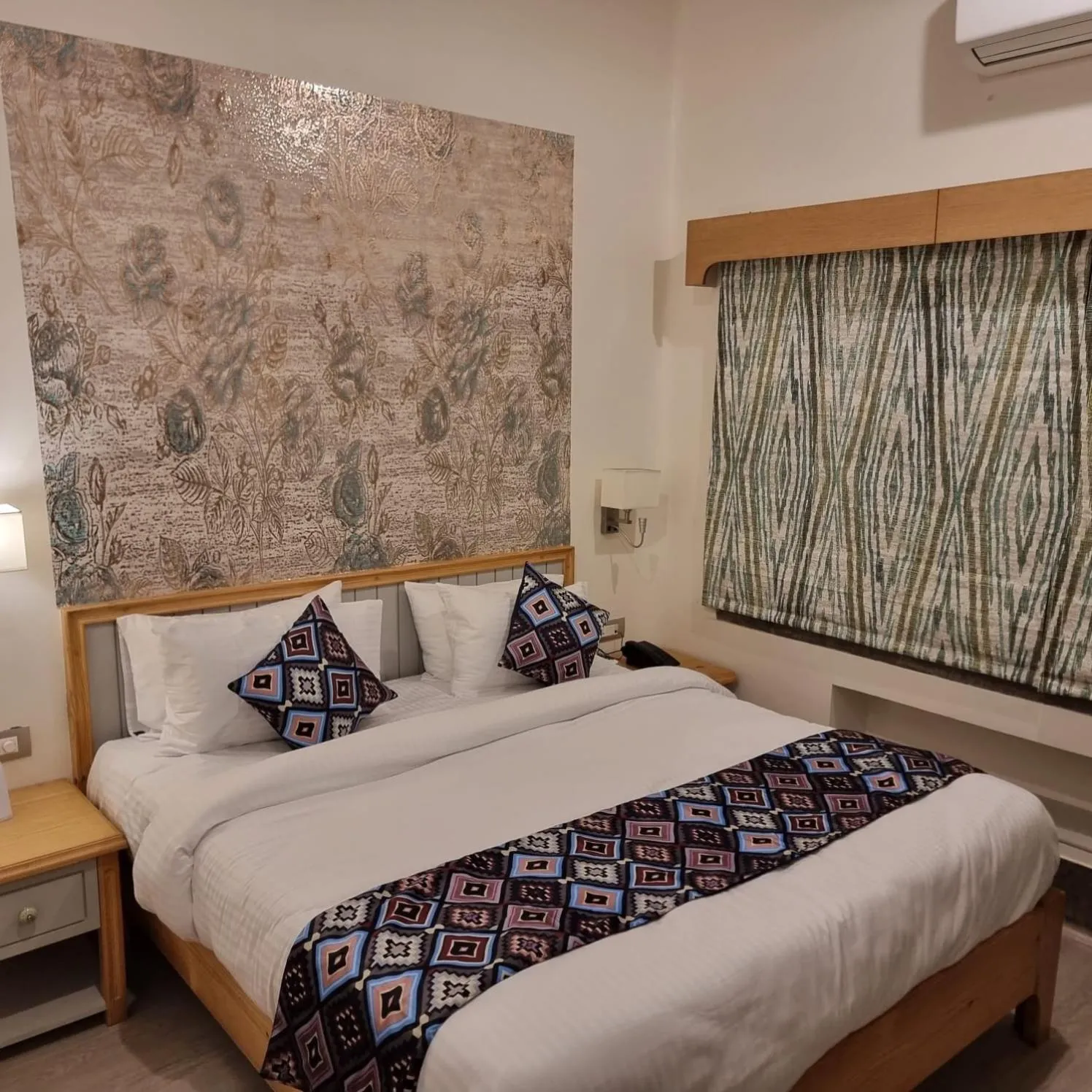 Bed in The Jais Boutique Stay