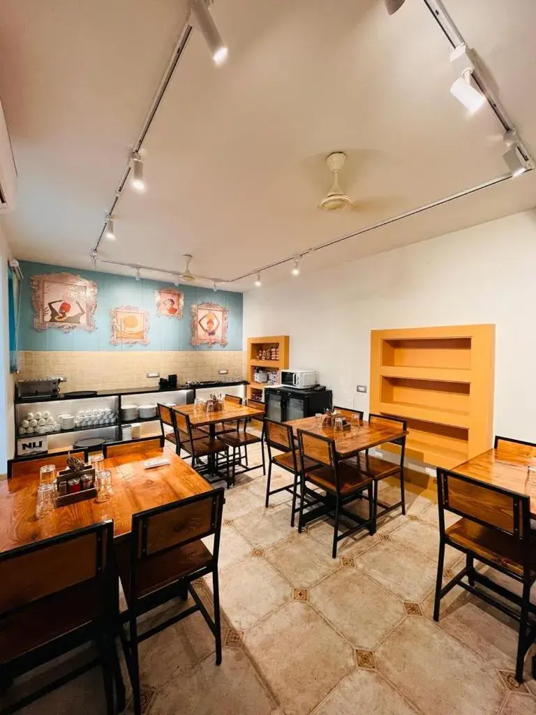 Restaurant/places to eat in The Jais Boutique Stay Restaurant/places to eat in The Jais Boutique Stay