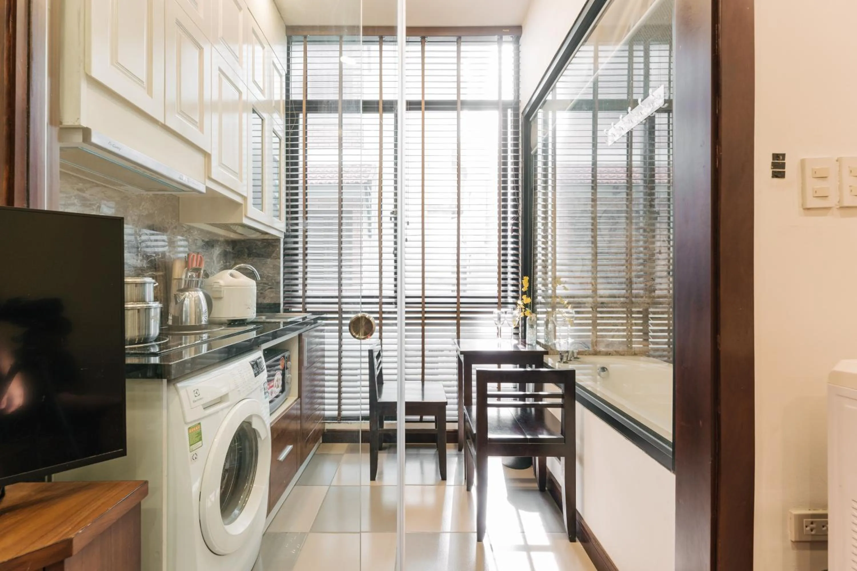 Hi.Home House near Lake