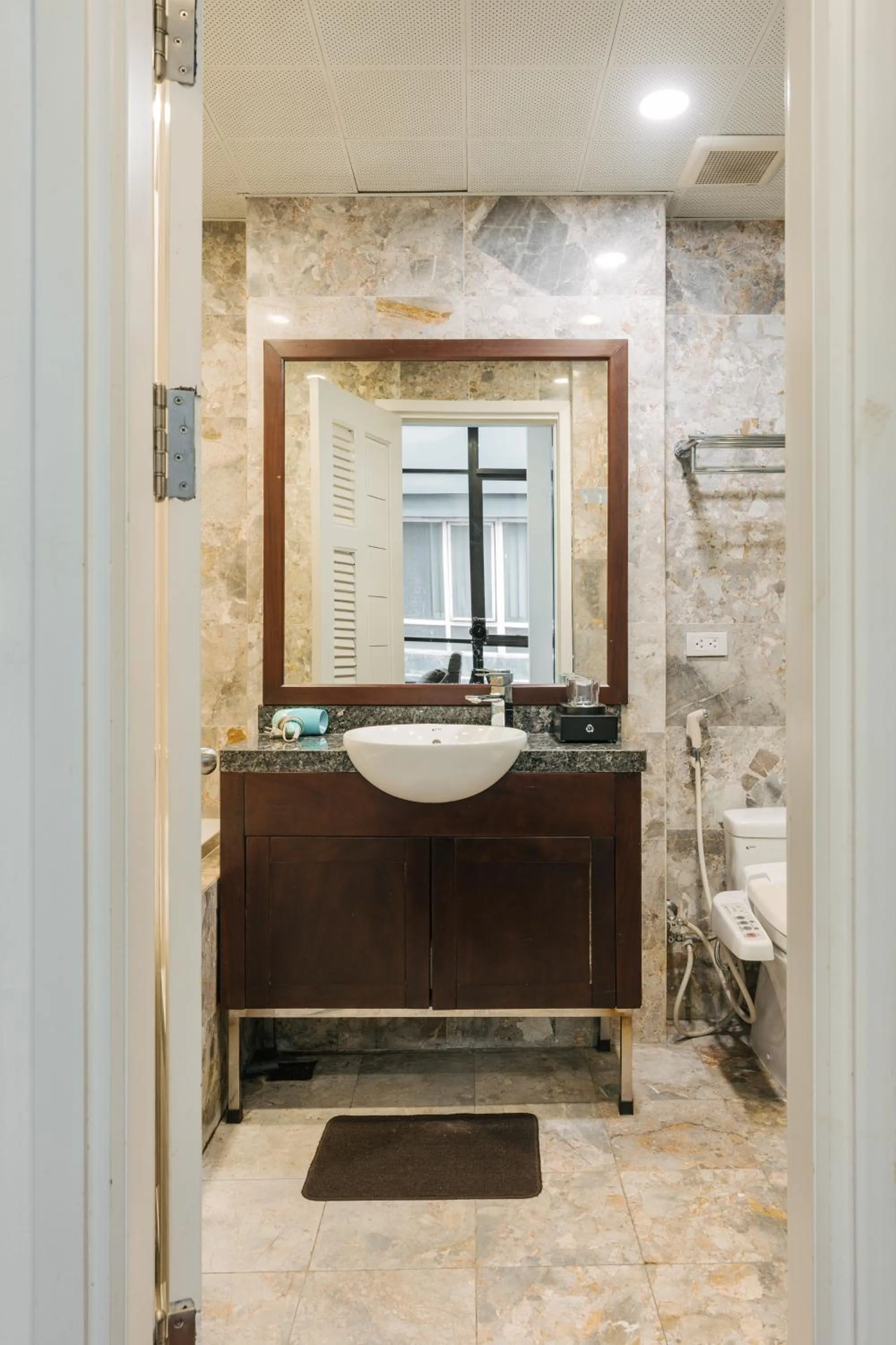 Hi.Home House near Lake