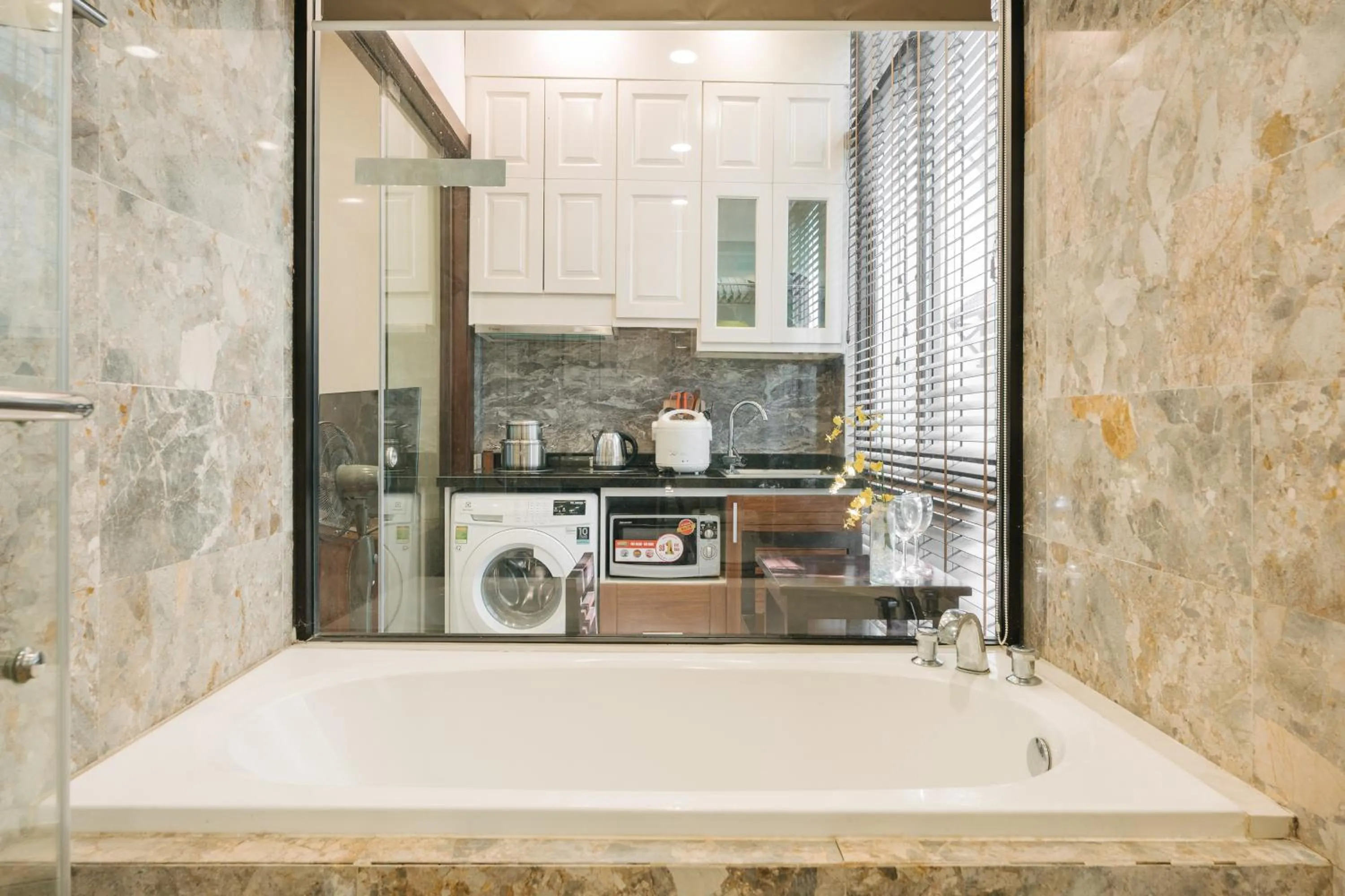 Hi.Home House near Lake