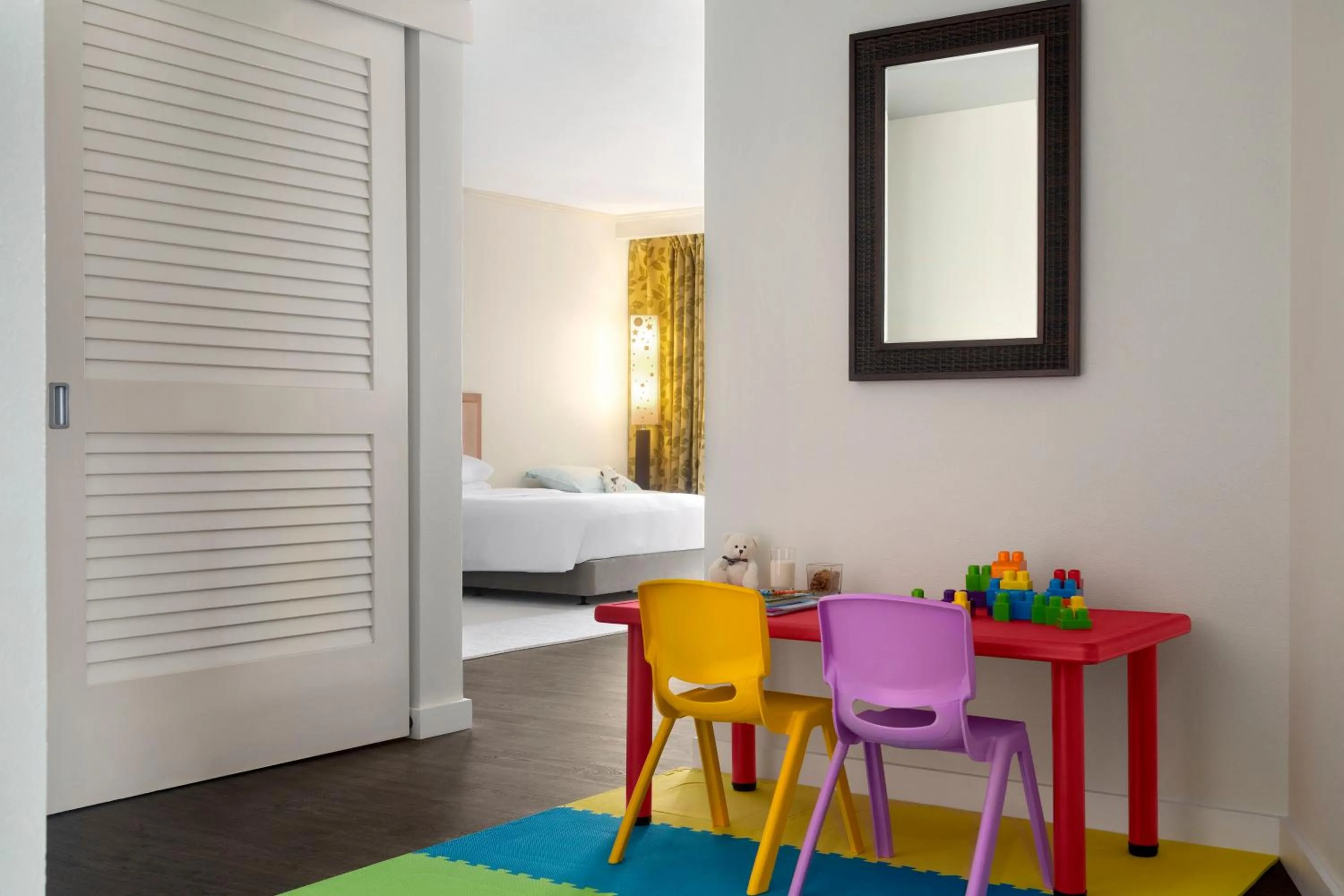 Bedroom, Bed in Hyatt Regency Guam