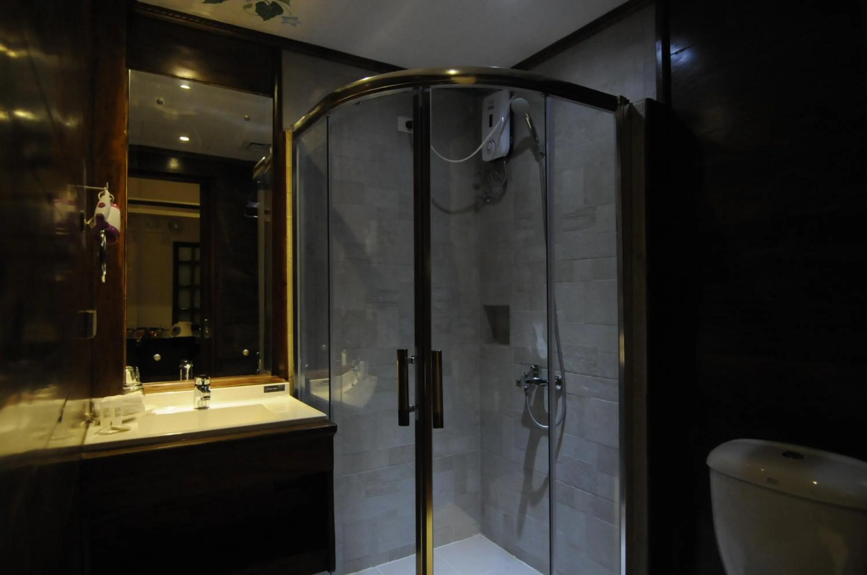 Bathroom in Hotel Veneto De Vigan