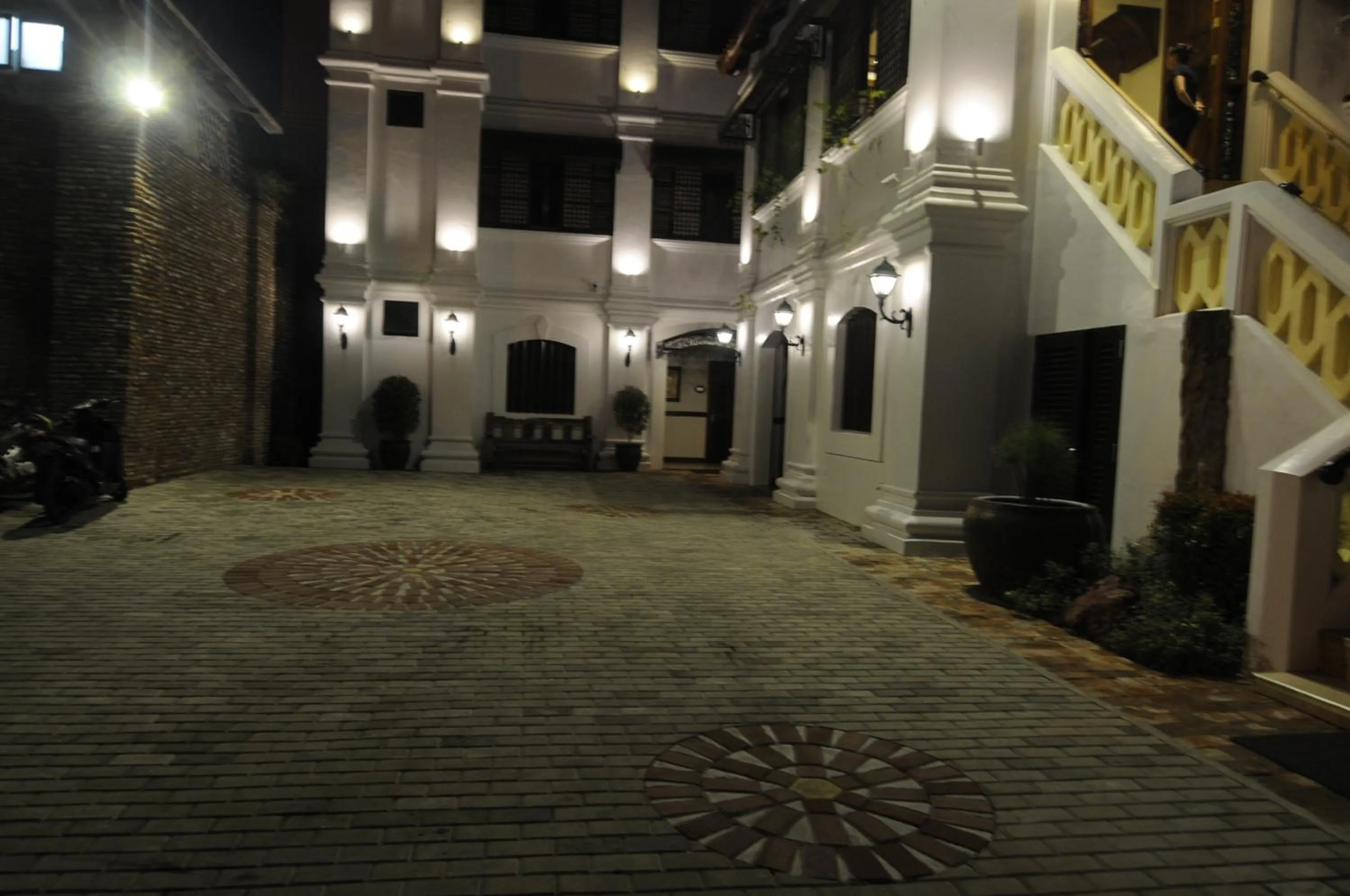 Property building in Hotel Veneto De Vigan