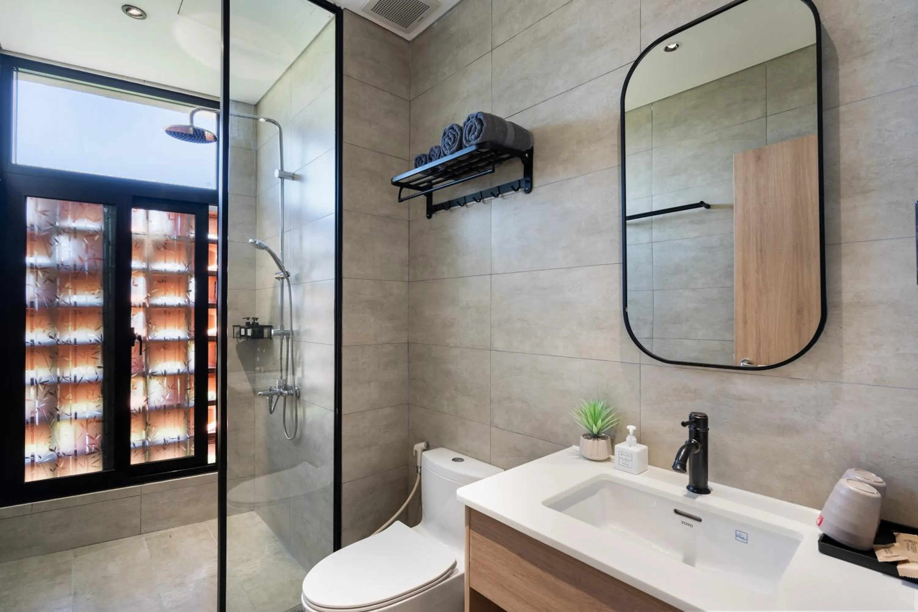 Shower in The Rebirth Apartment Binh Chau Ho Tram