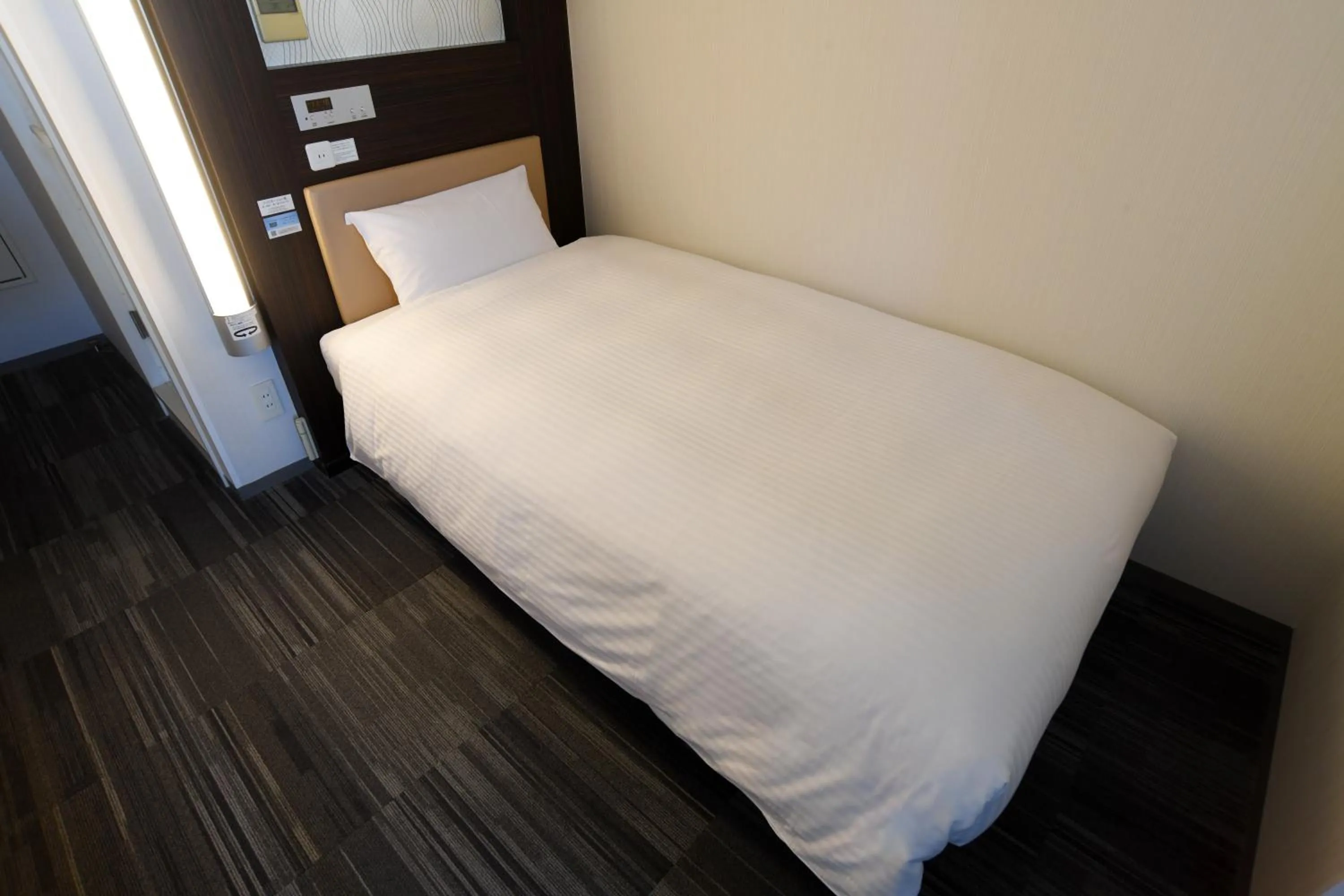Bed in R&B Hotel Tokyo Toyocho