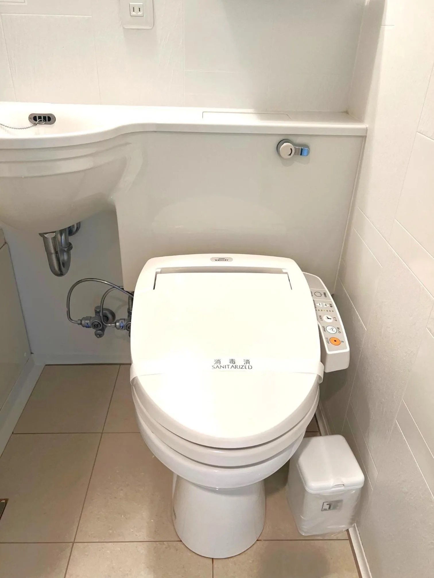 Business Inn Sennichimae Hotel