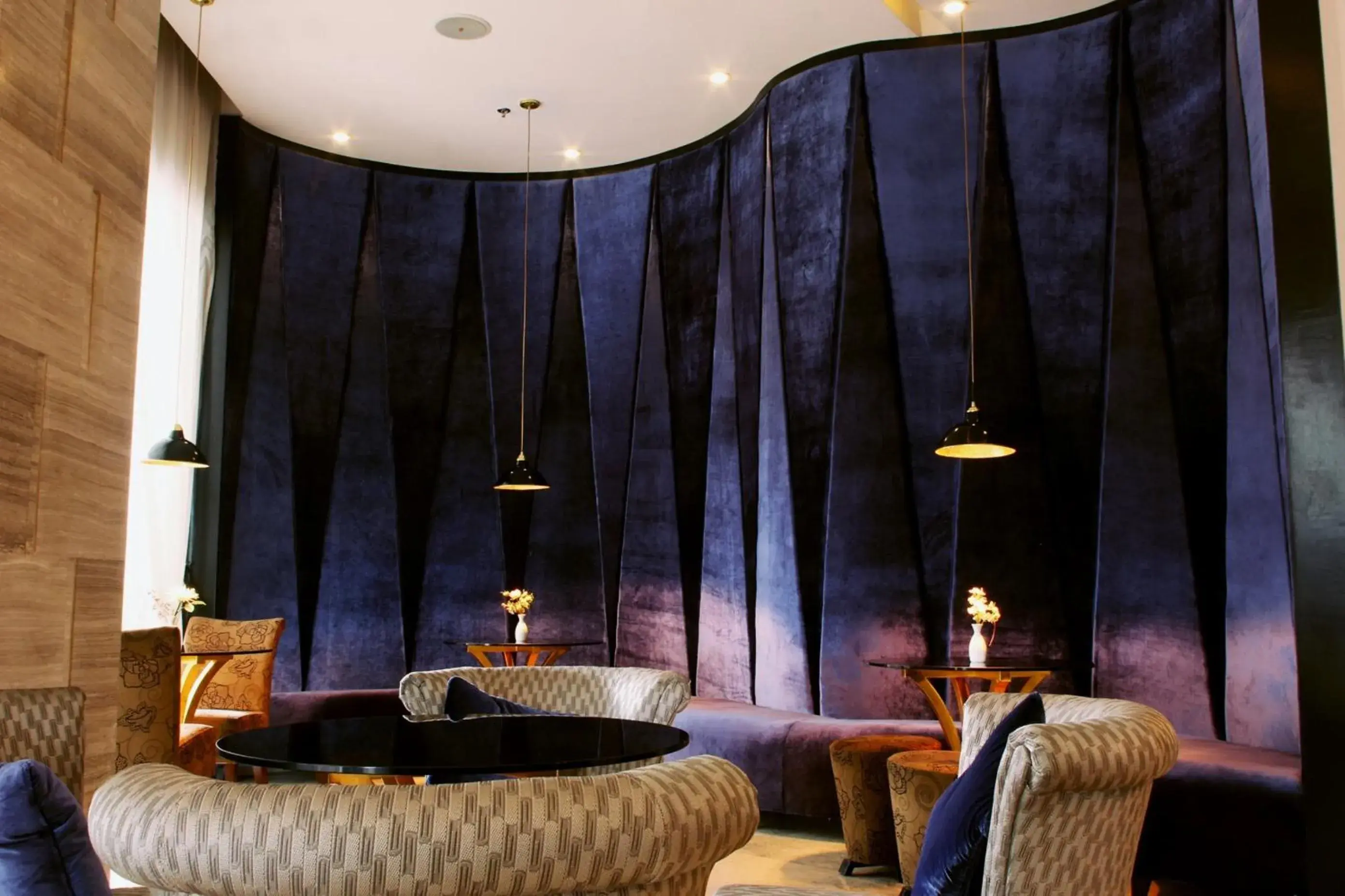 Restaurant/places to eat in The Penthouse Hotel and Residences Restaurant/places to eat in The Penthouse Hotel and Residences