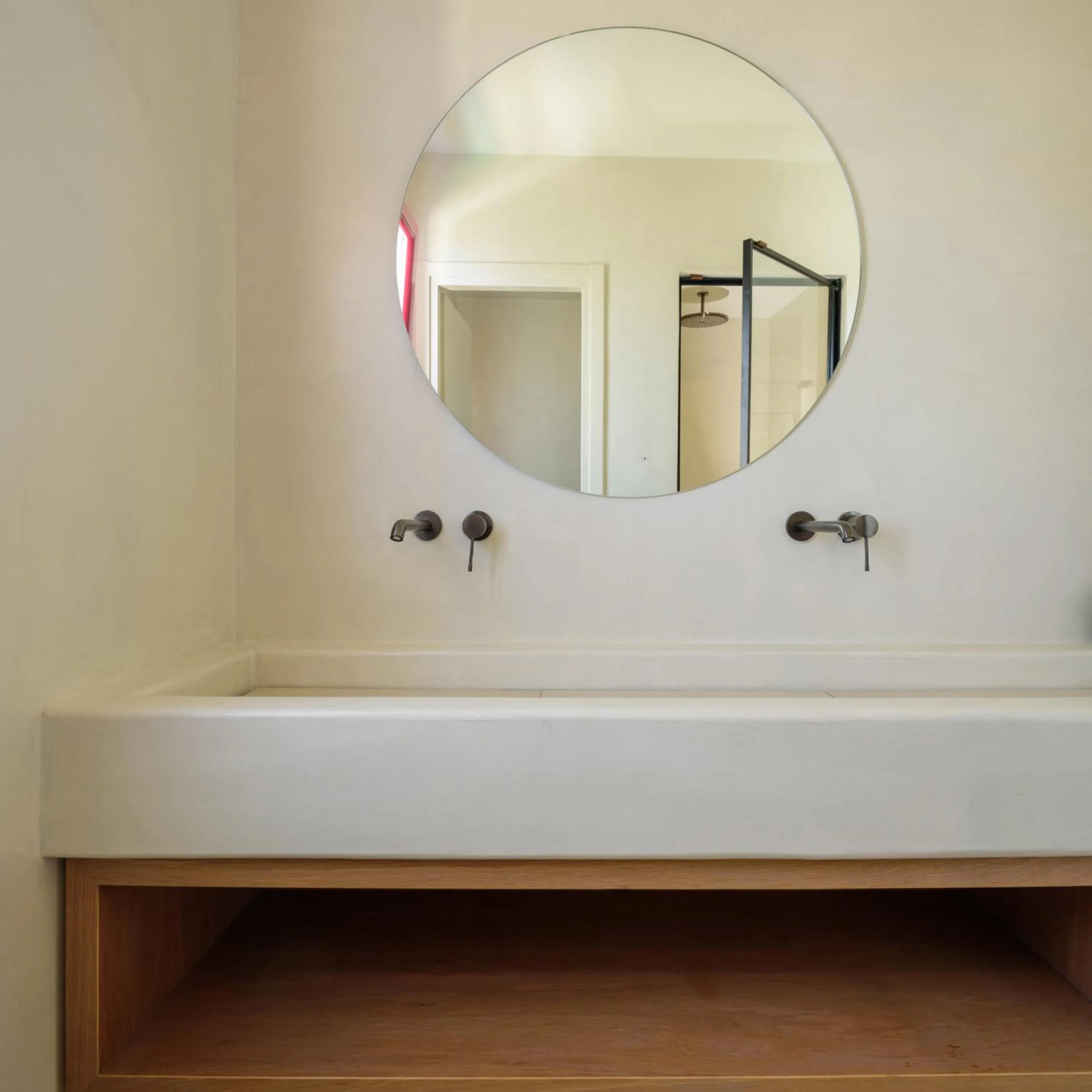 Shower in 11:11 By Potnia