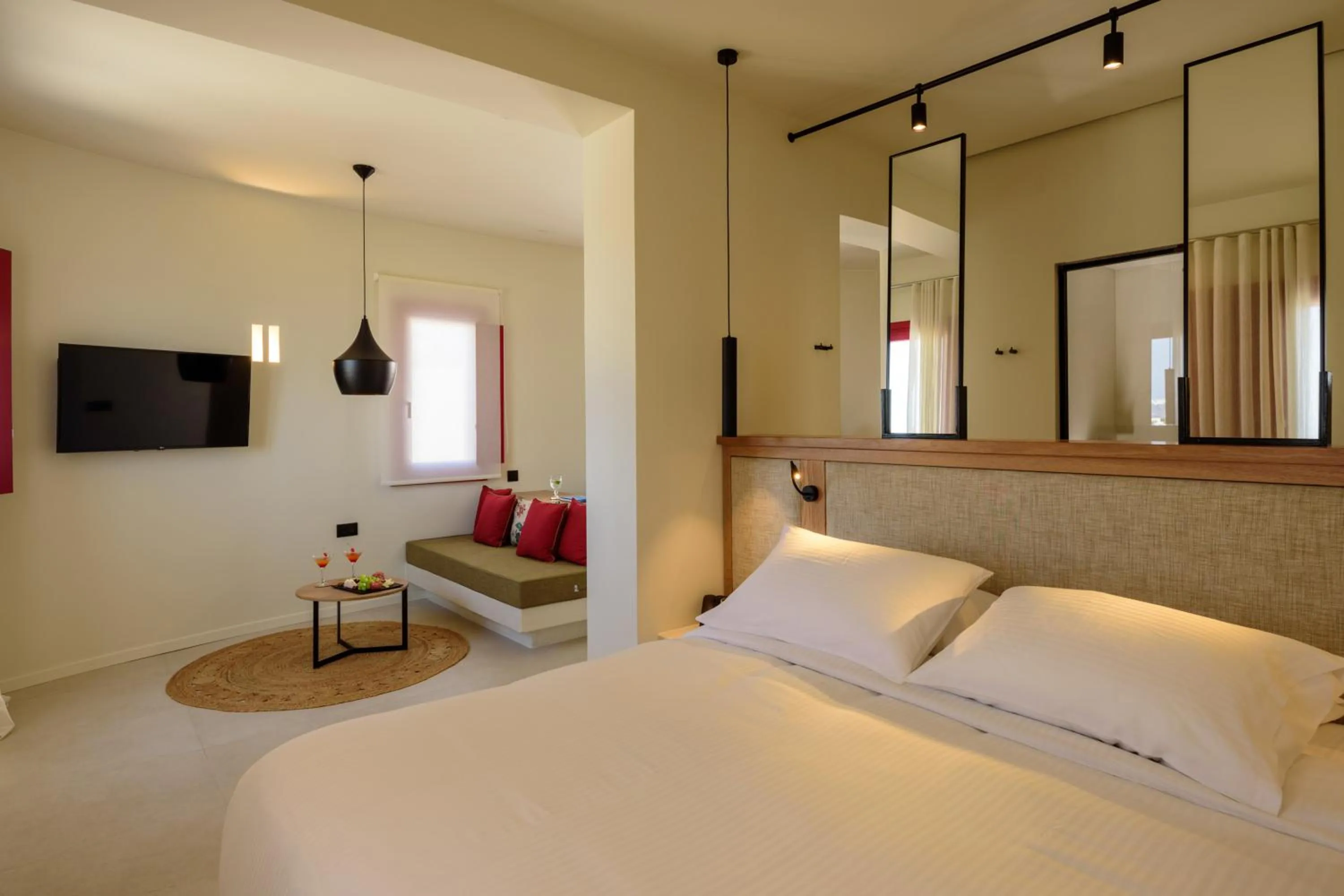 Bed in 11:11 By Potnia