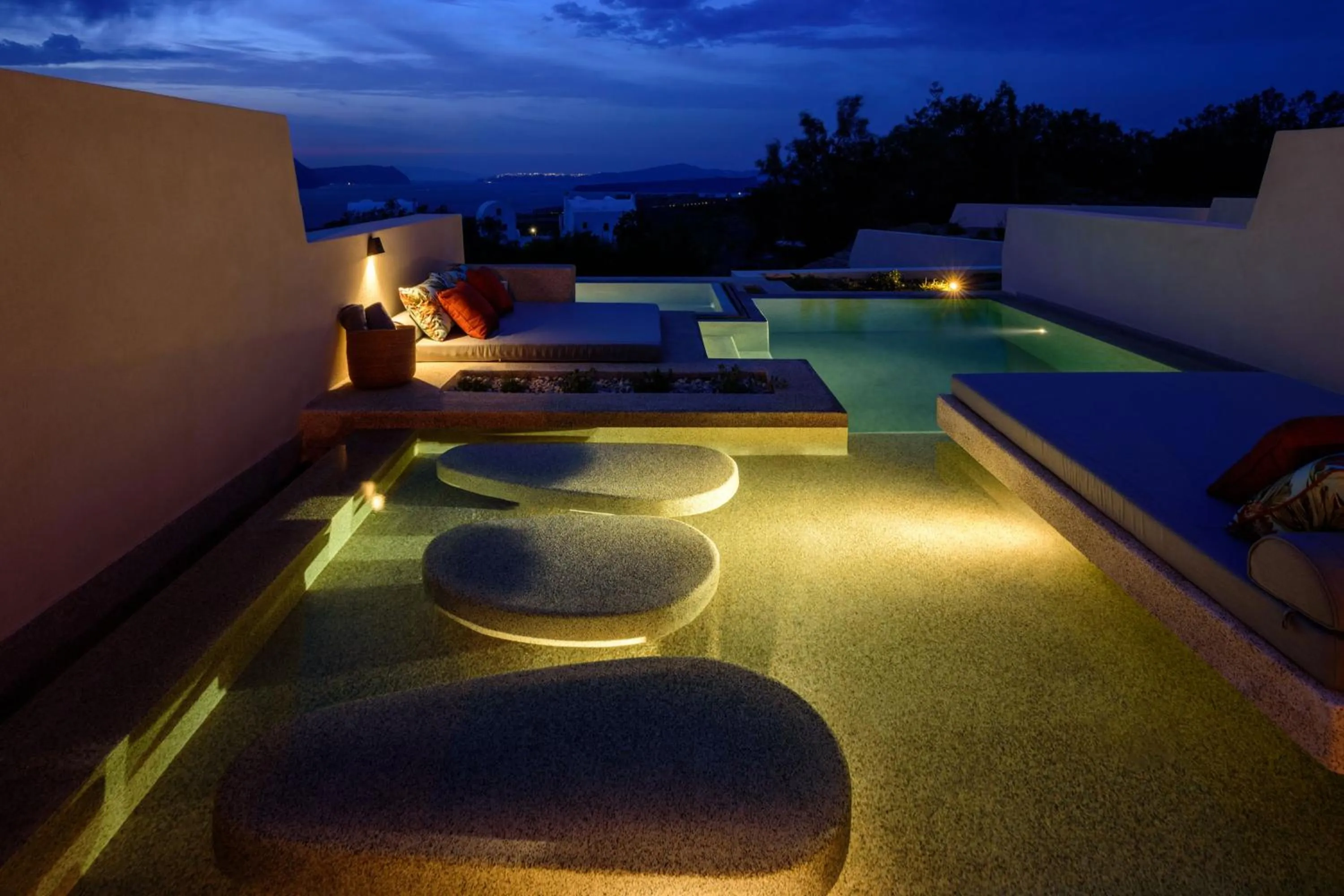 Patio in 11:11 By Potnia