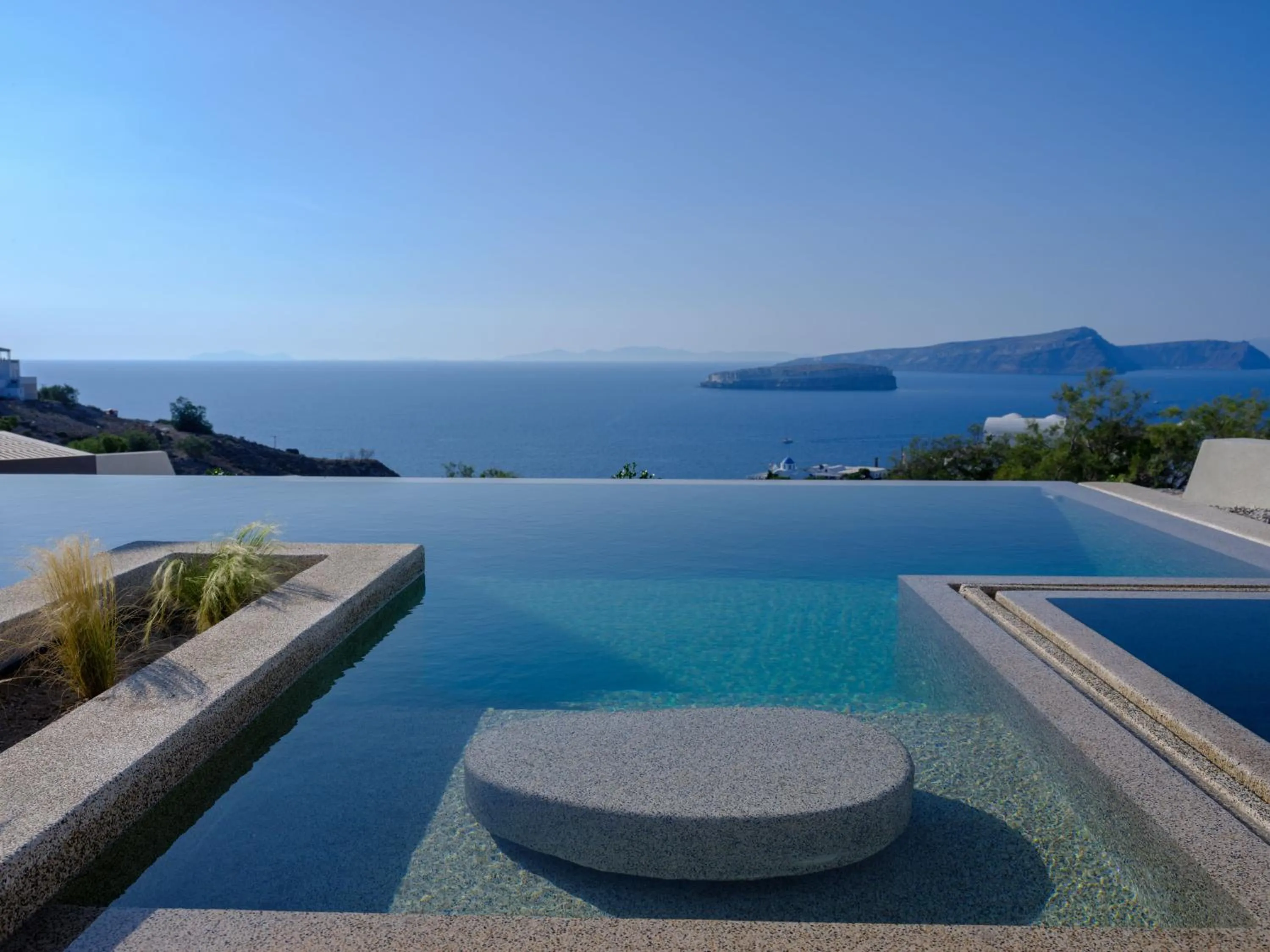 Nearby landmark in 11:11 By Potnia